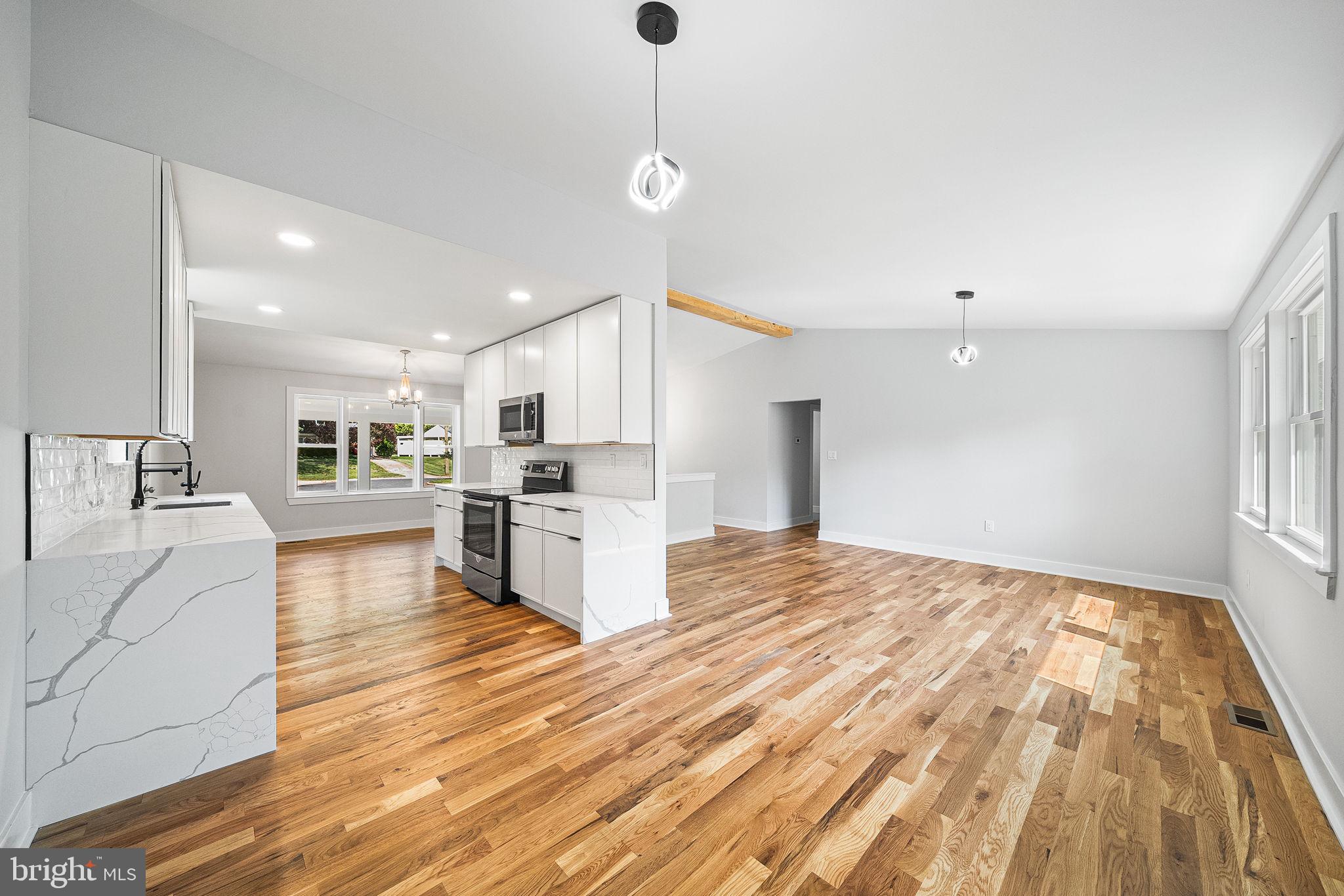 KEMP MILL ESTATES - Residential