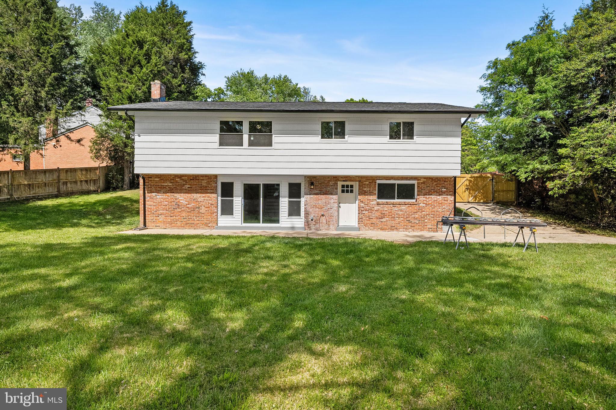 KEMP MILL ESTATES - Residential