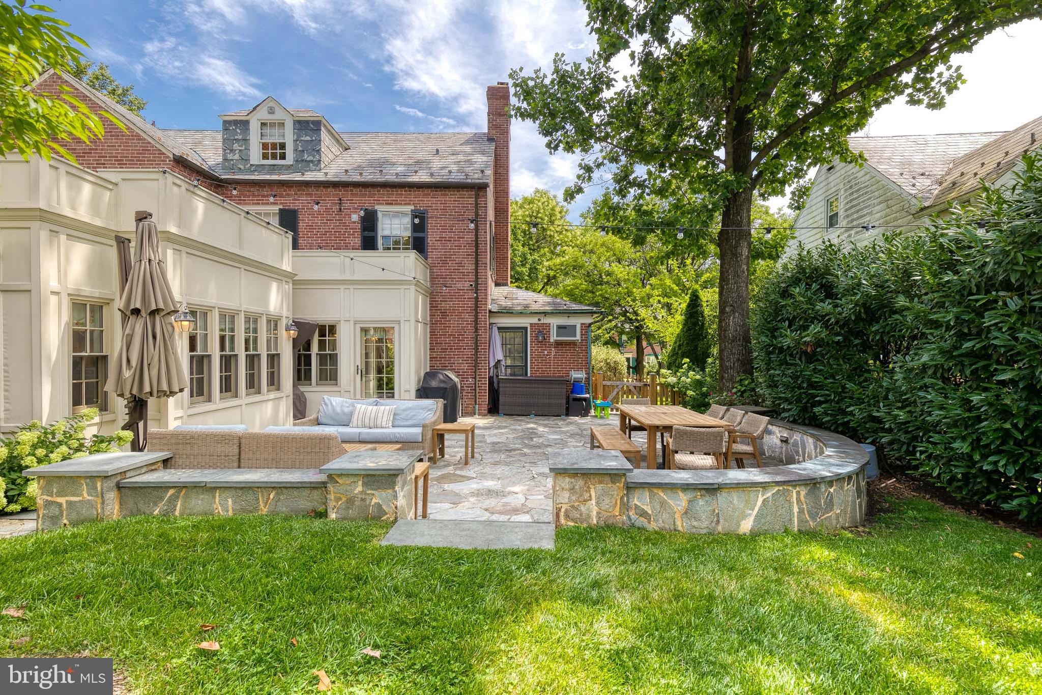 HOMELAND HISTORIC DISTRICT - Residential