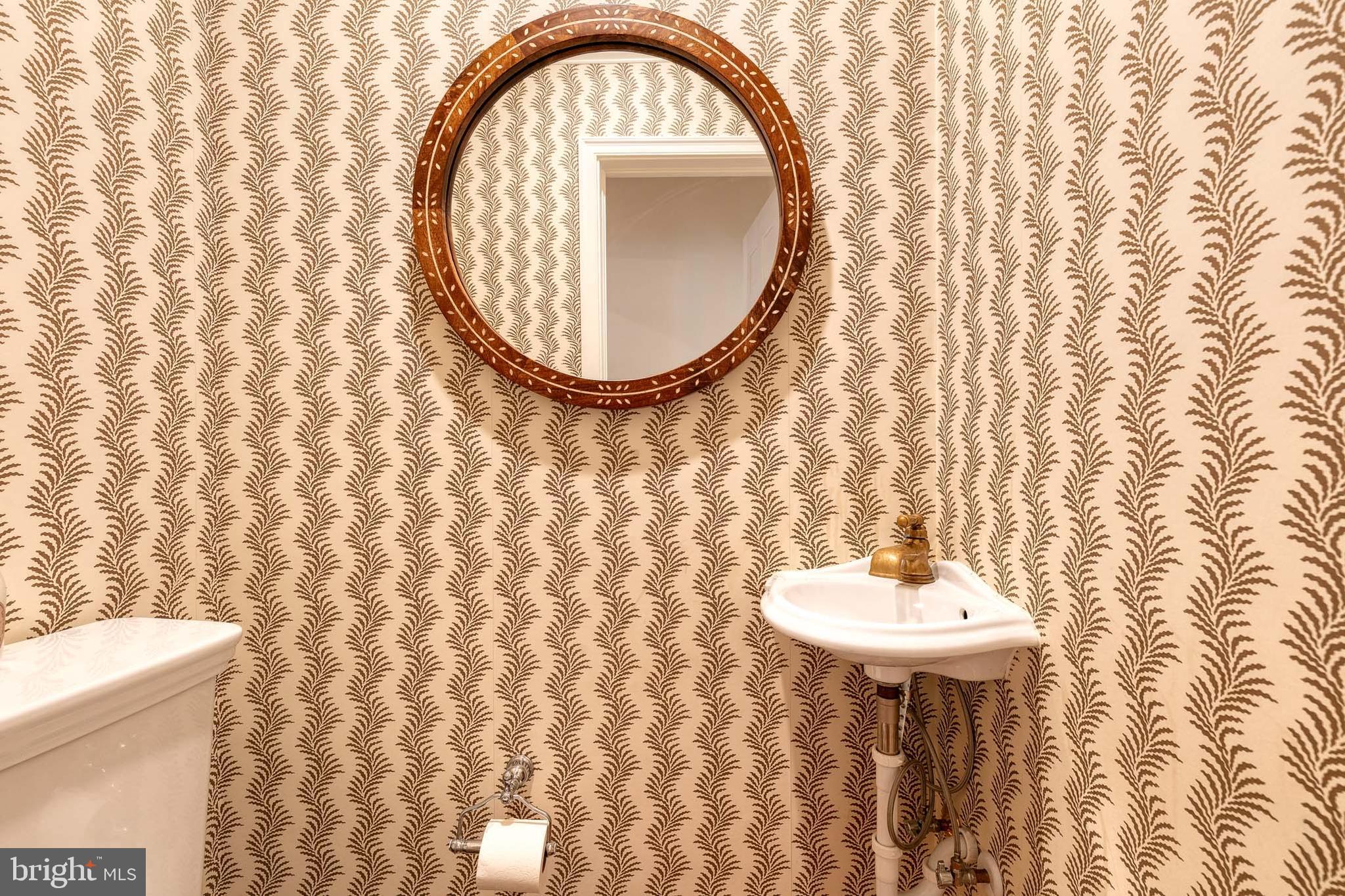 HOMELAND HISTORIC DISTRICT - Residential