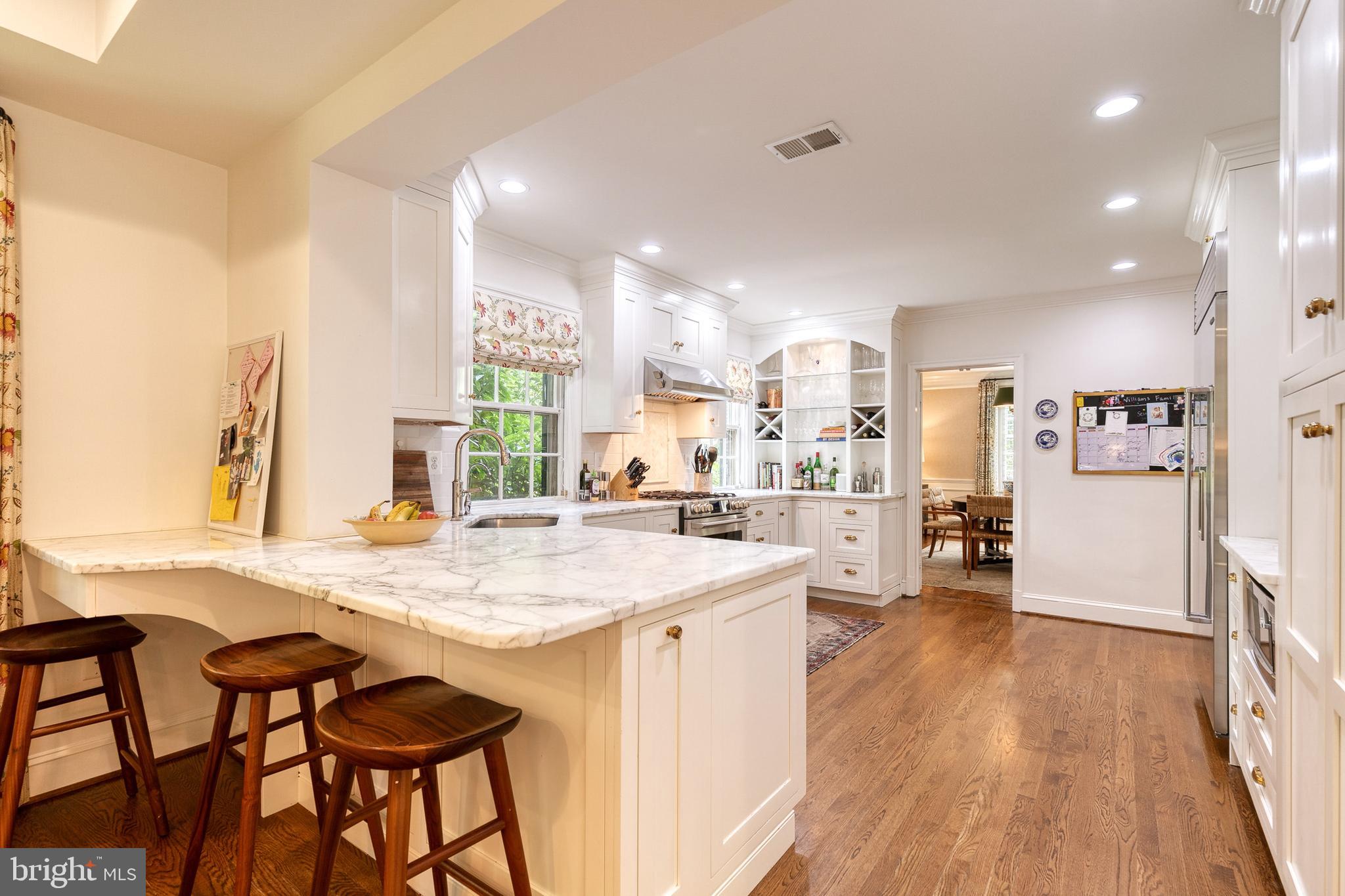 HOMELAND HISTORIC DISTRICT - Residential