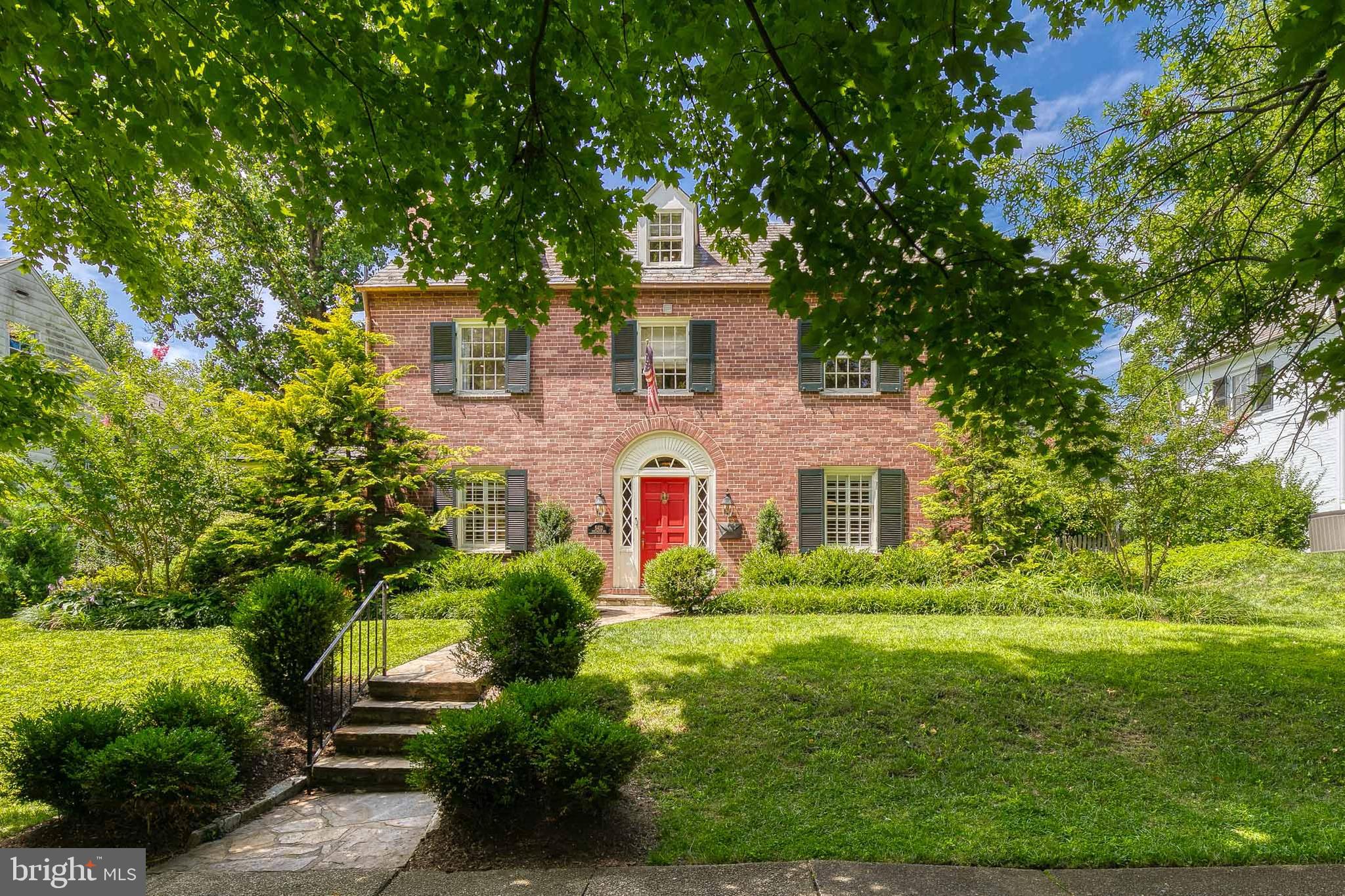 HOMELAND HISTORIC DISTRICT - Residential