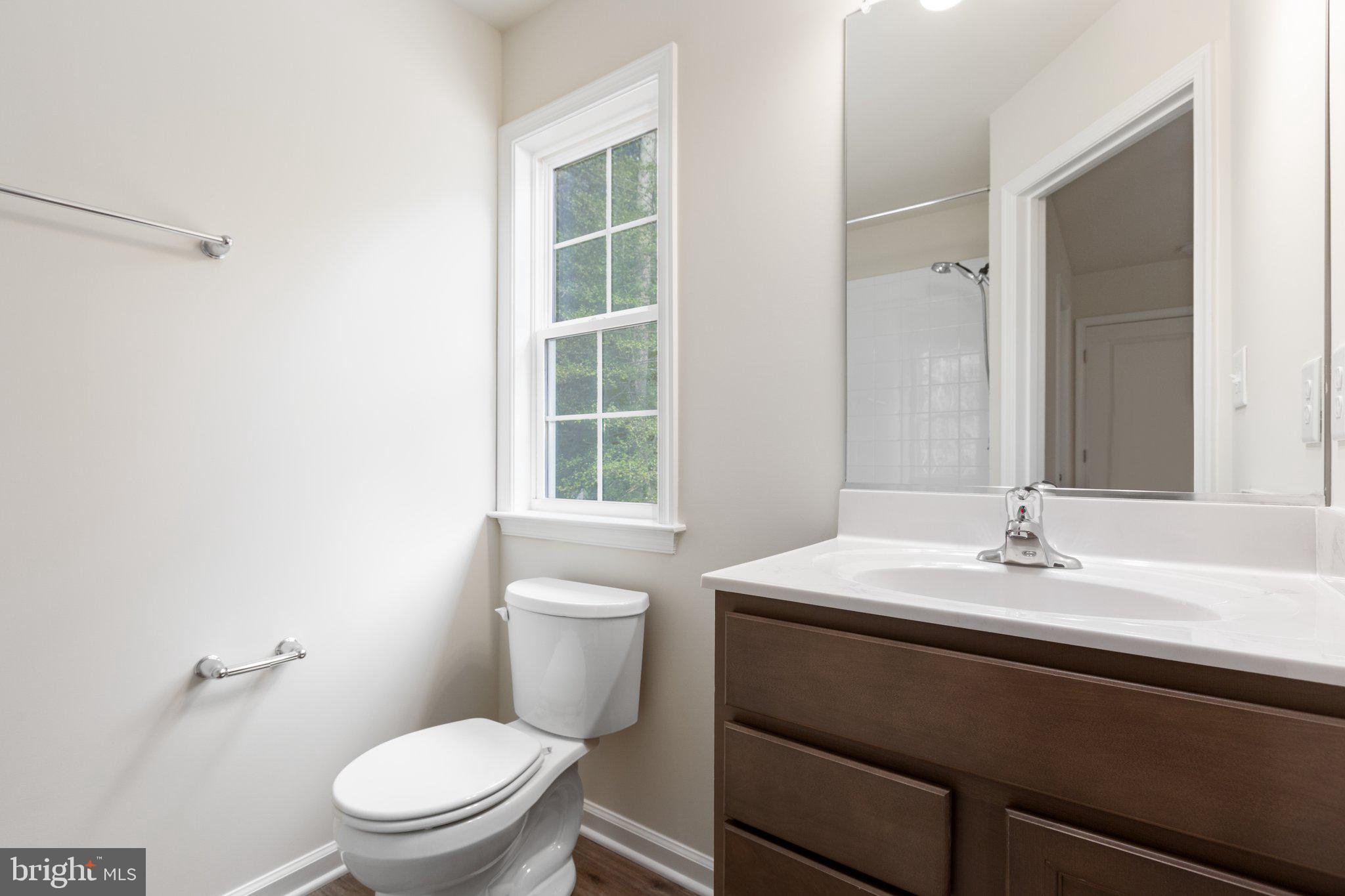 LAKE CAROLINE - Residential