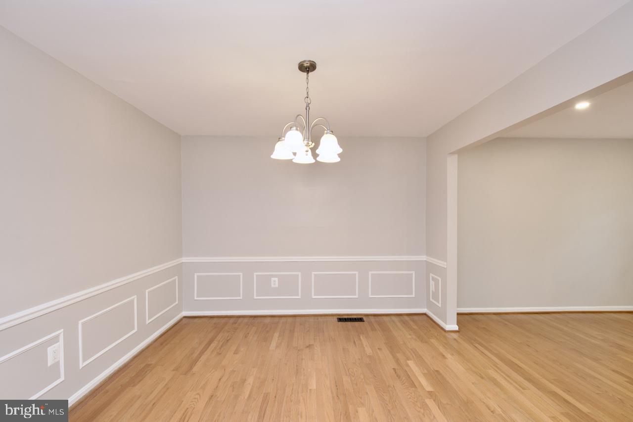 PINECREST HEIGHTS - Residential