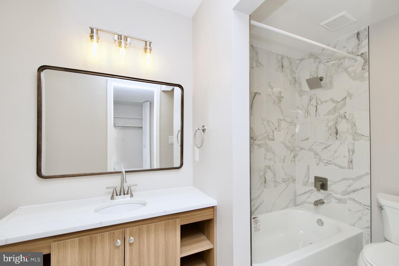 PINECREST HEIGHTS - Residential