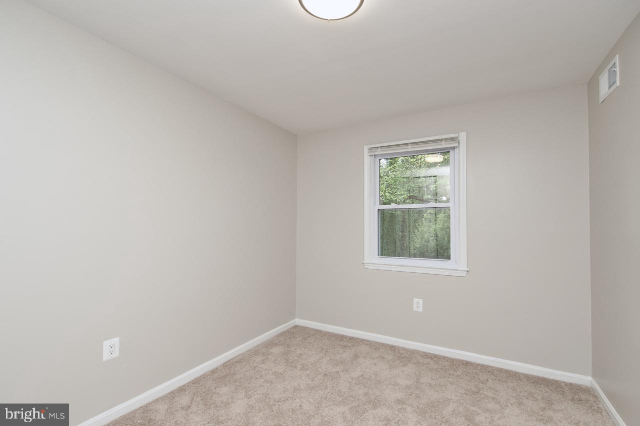 PINECREST HEIGHTS - Residential