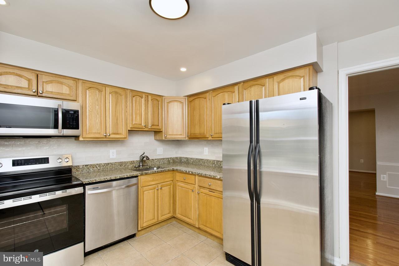 PINECREST HEIGHTS - Residential