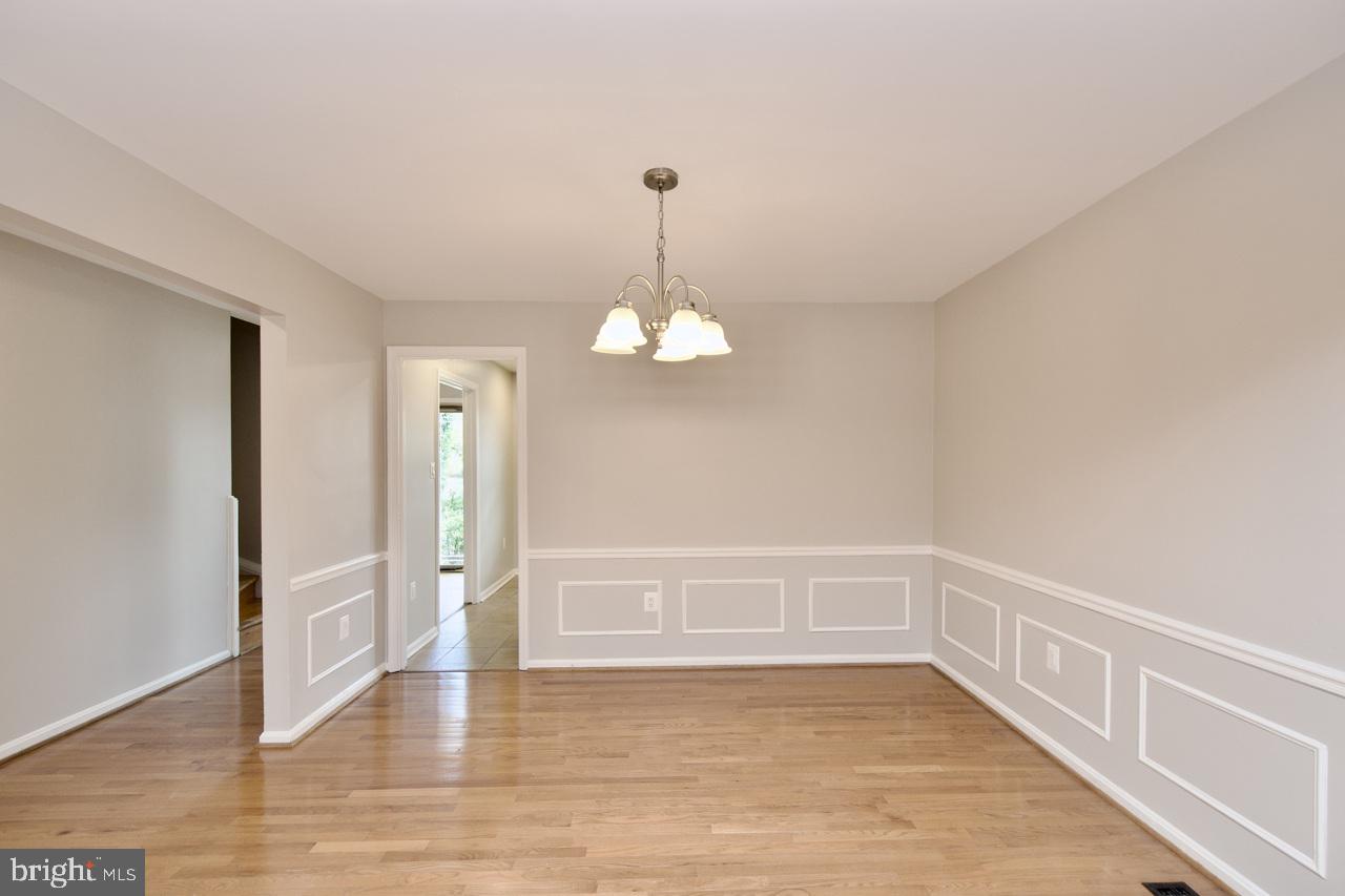 PINECREST HEIGHTS - Residential