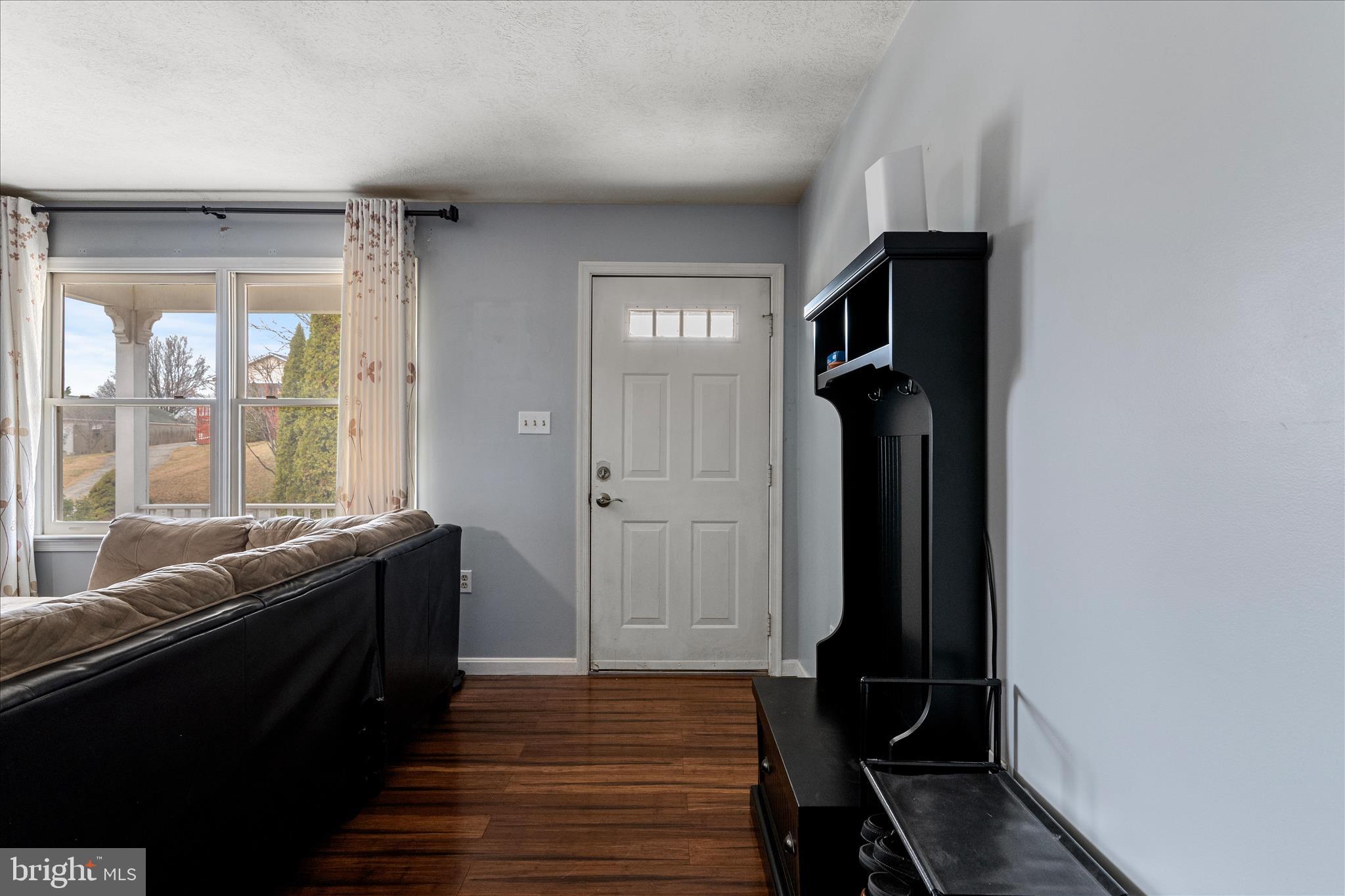 PATRICK HENRY ESTATES - Residential