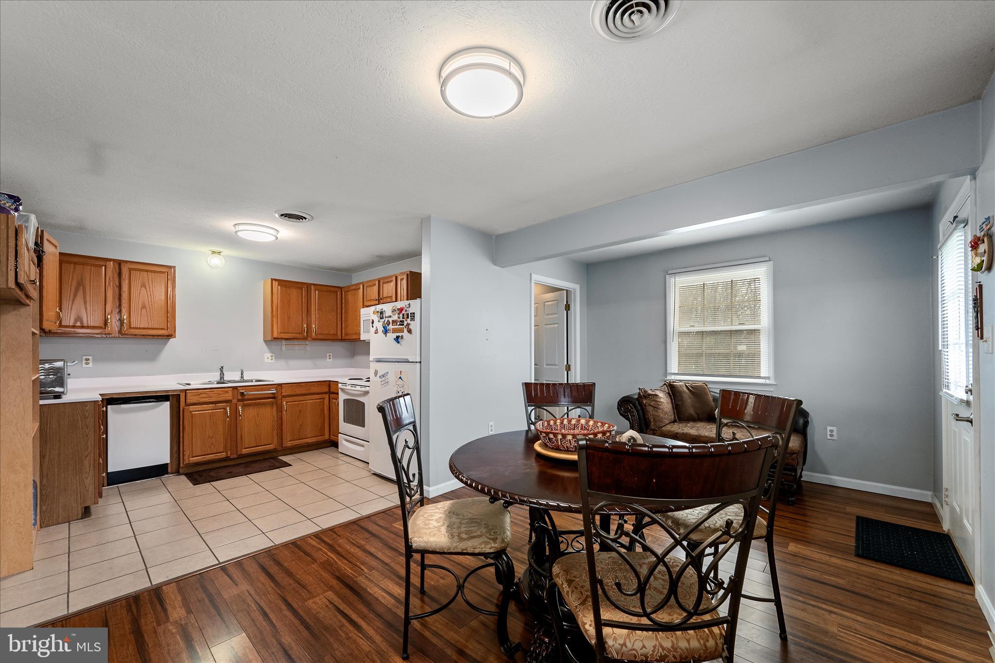 PATRICK HENRY ESTATES - Residential