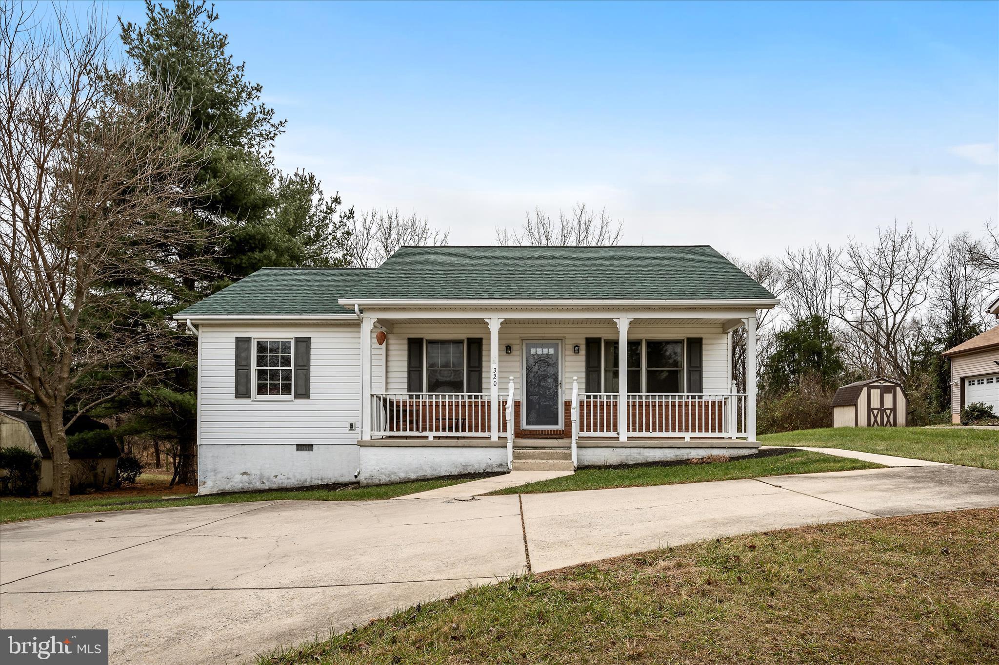 PATRICK HENRY ESTATES - Residential