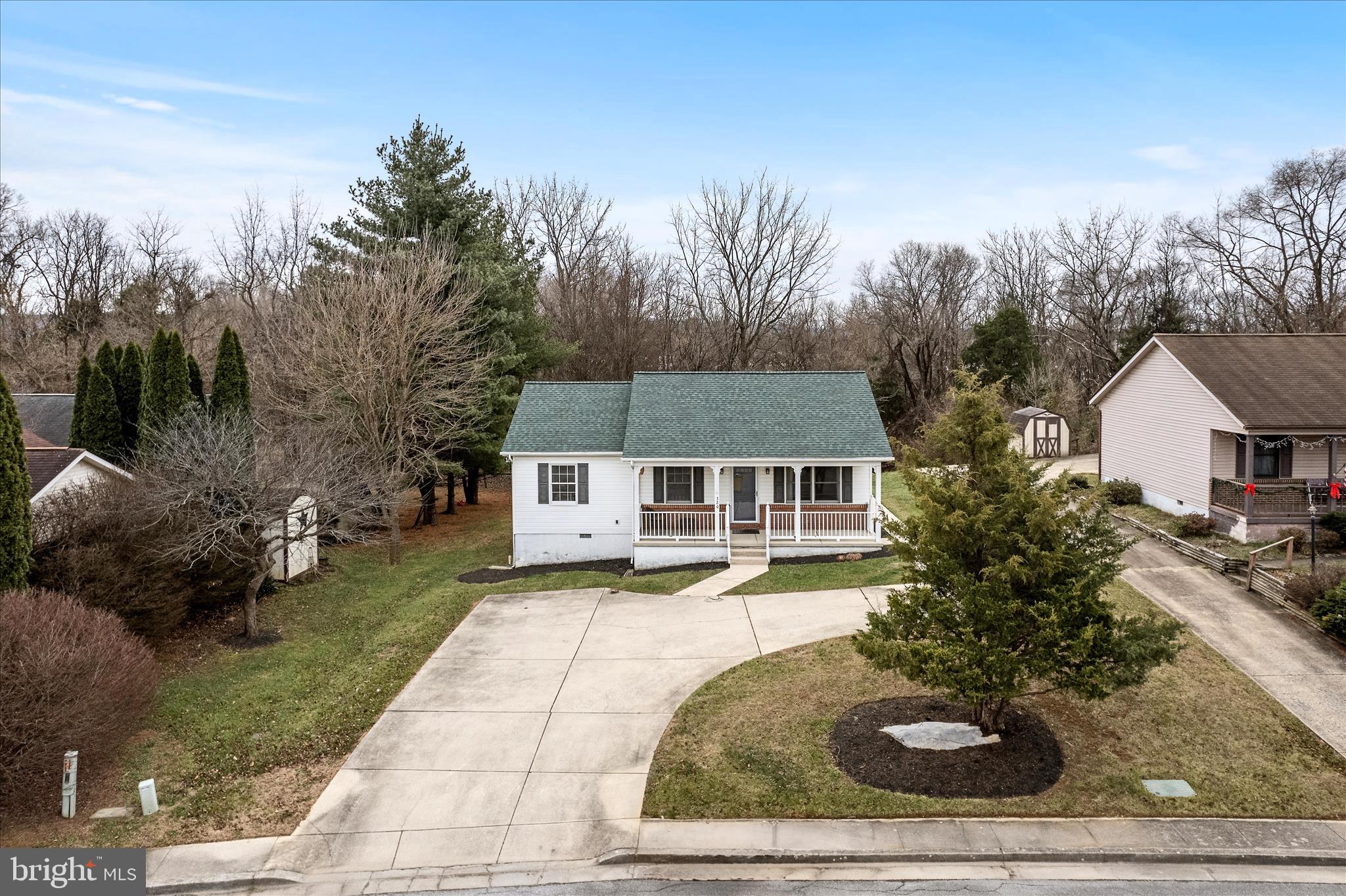 PATRICK HENRY ESTATES - Residential