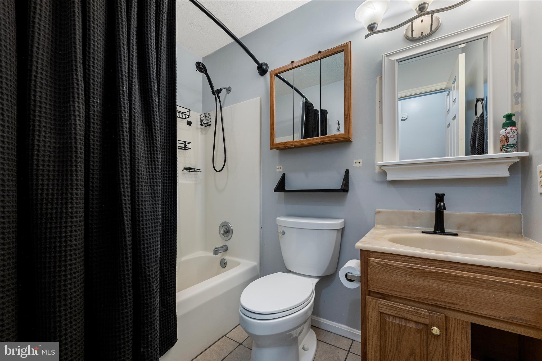 PATRICK HENRY ESTATES - Residential