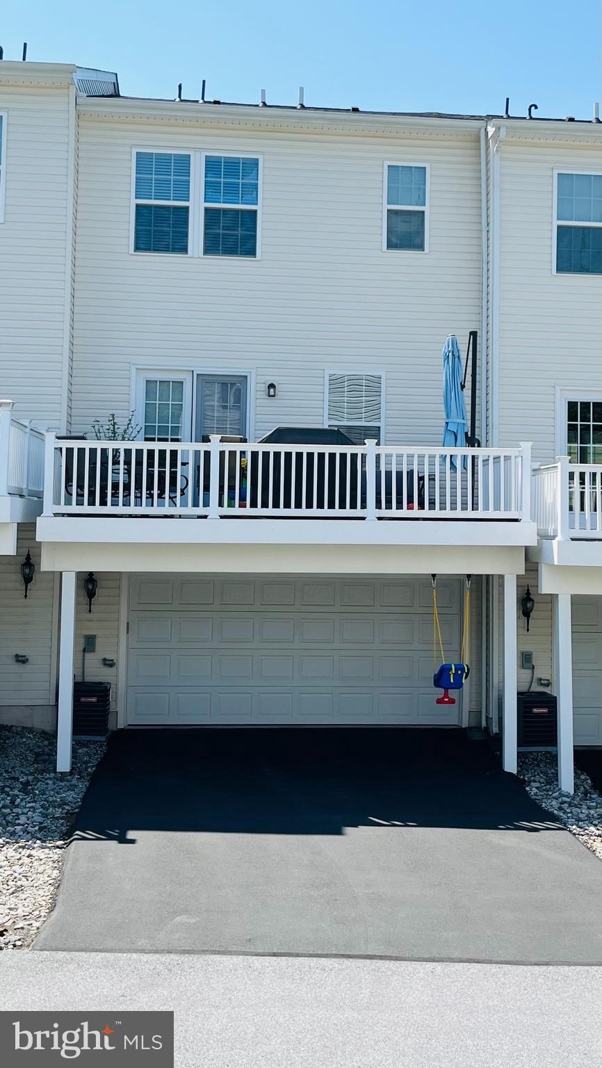 FILLMORE VILLAGE - Residential Lease