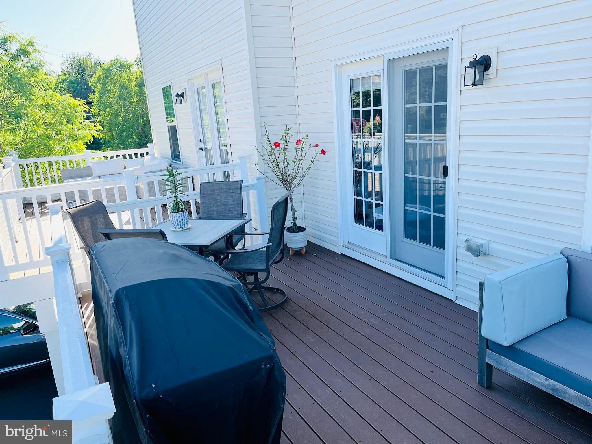 FILLMORE VILLAGE - Residential Lease