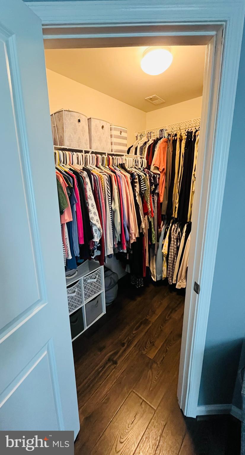 FILLMORE VILLAGE - Residential Lease