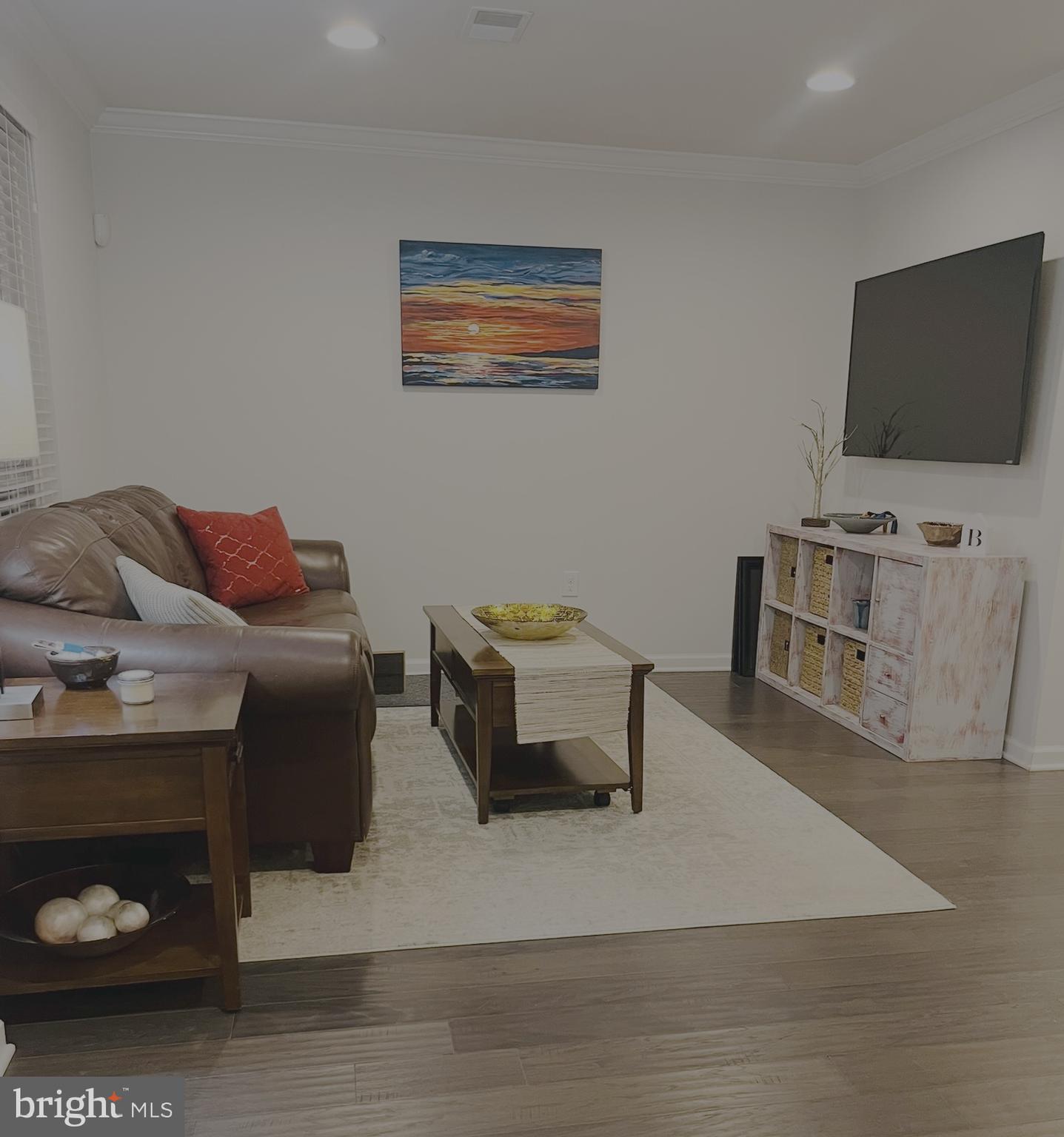 FILLMORE VILLAGE - Residential Lease