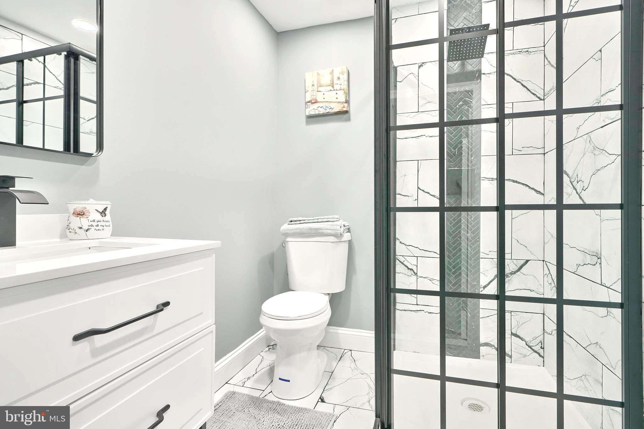 MARLYN MANOR - Residential