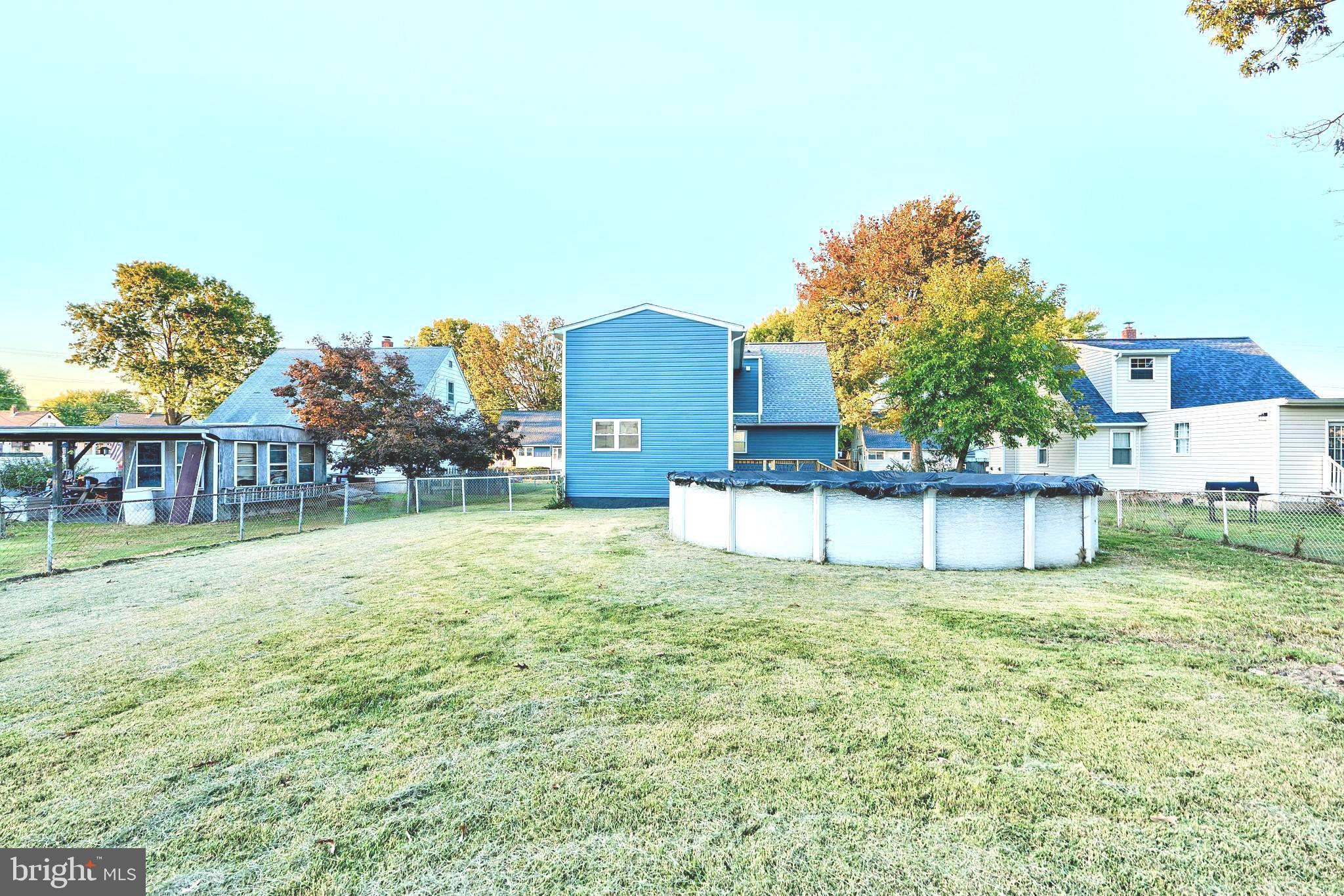 MARLYN MANOR - Residential