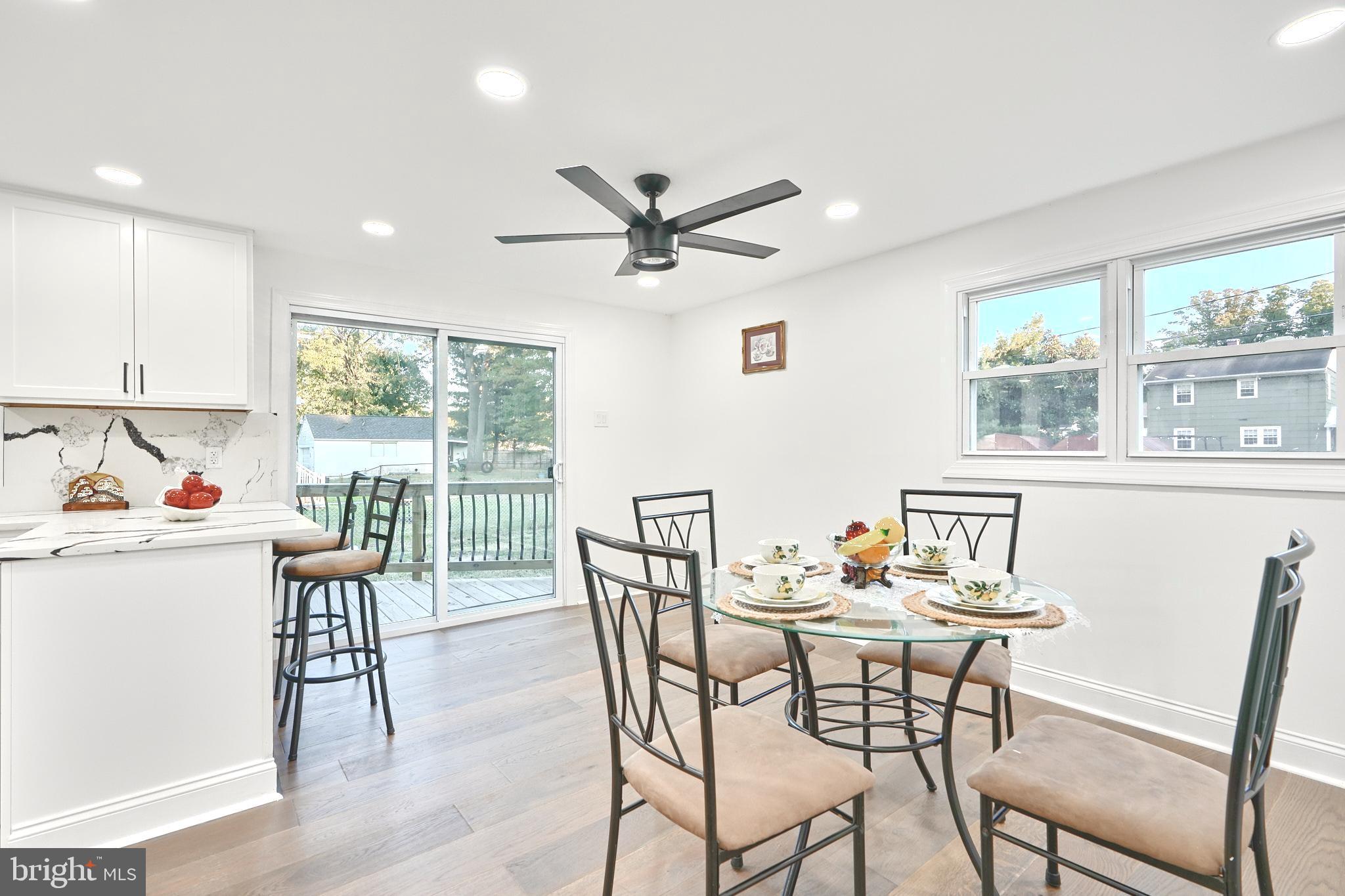 MARLYN MANOR - Residential