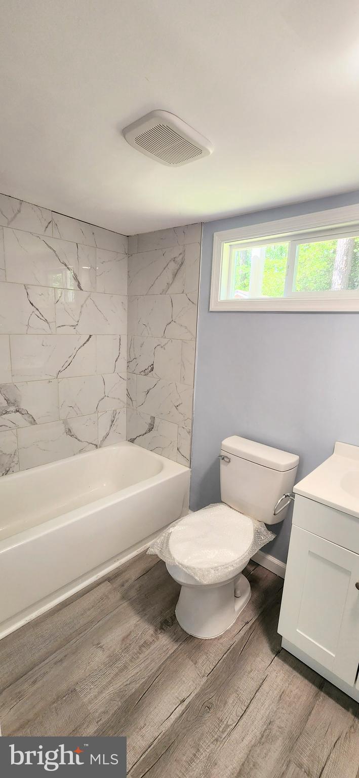 RIVERDALE PARK - Residential