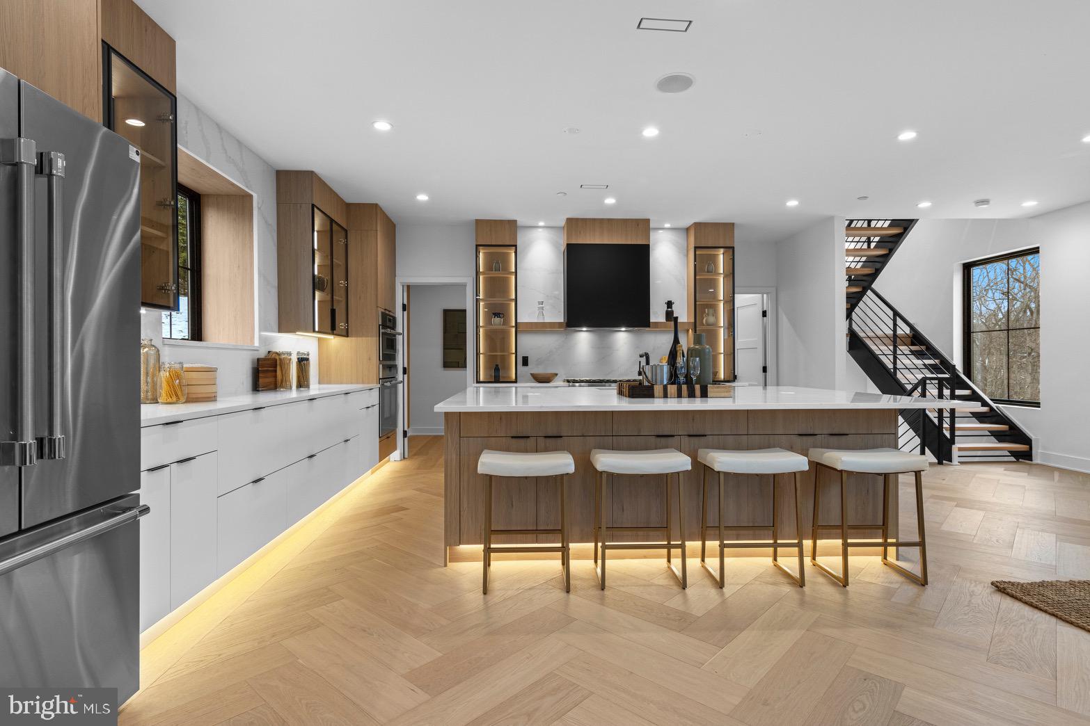 RUNNYMEADE FARMS - Residential