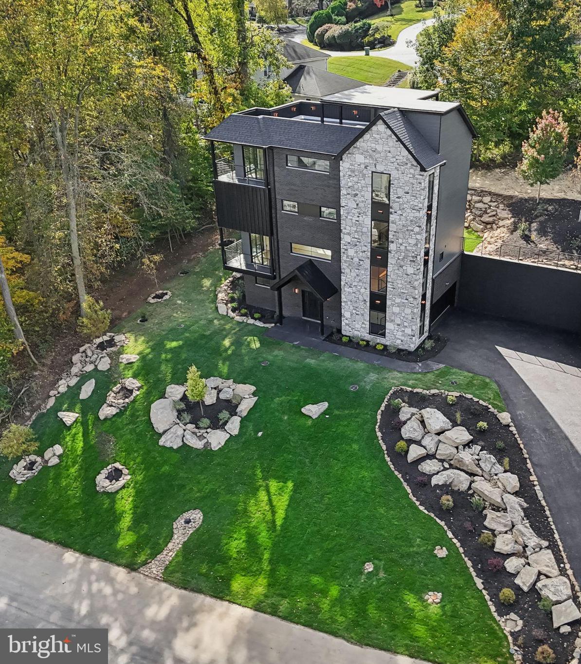 RUNNYMEADE FARMS - Residential