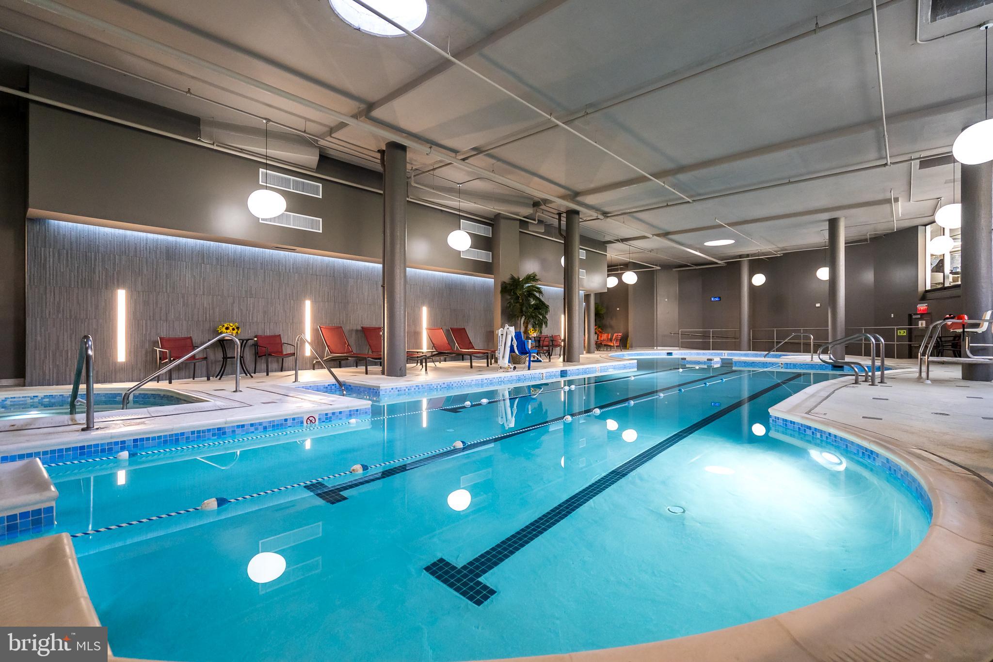 ROTONDA - Residential Lease