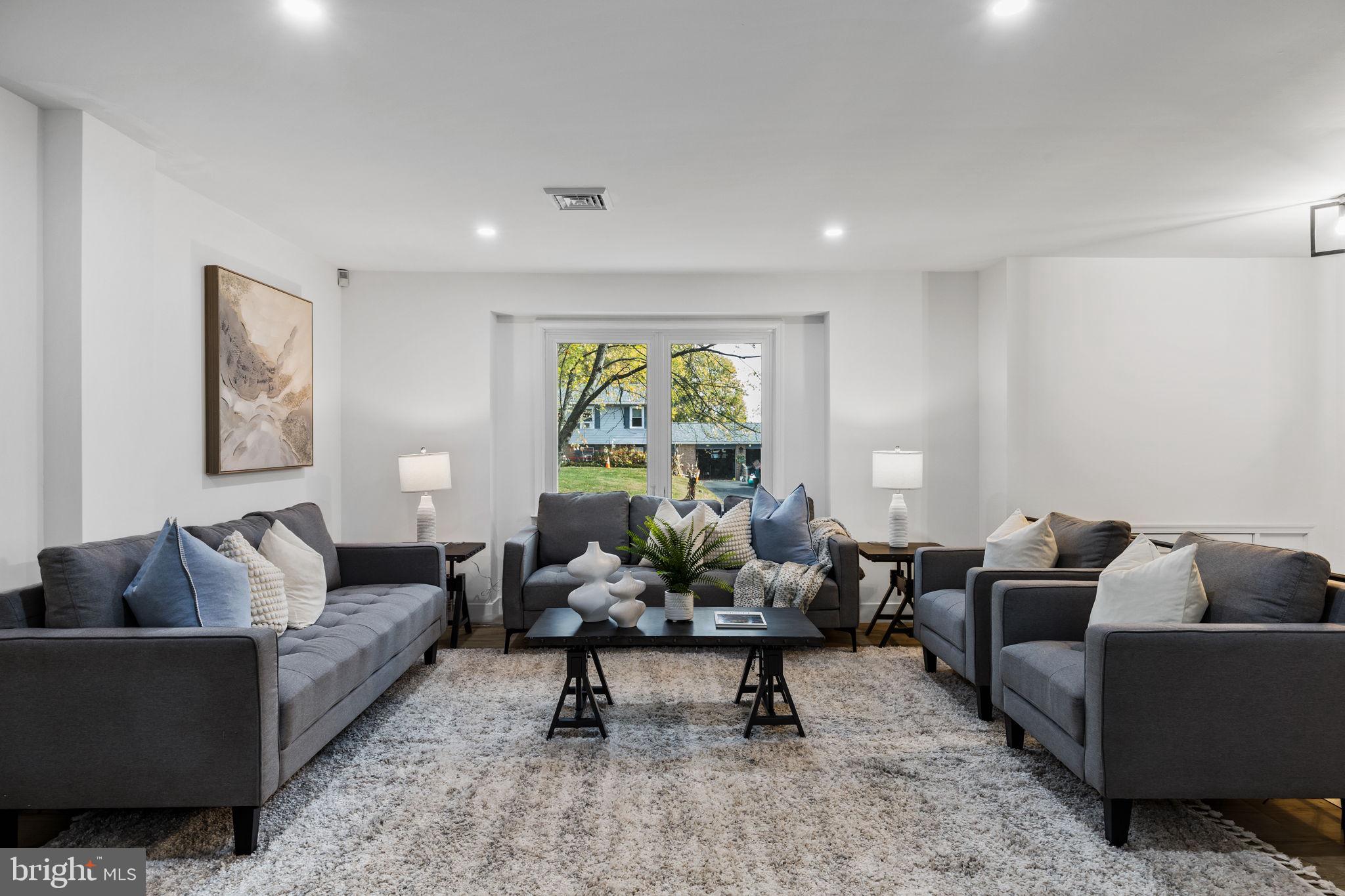 FOXVIEW ESTS - Residential