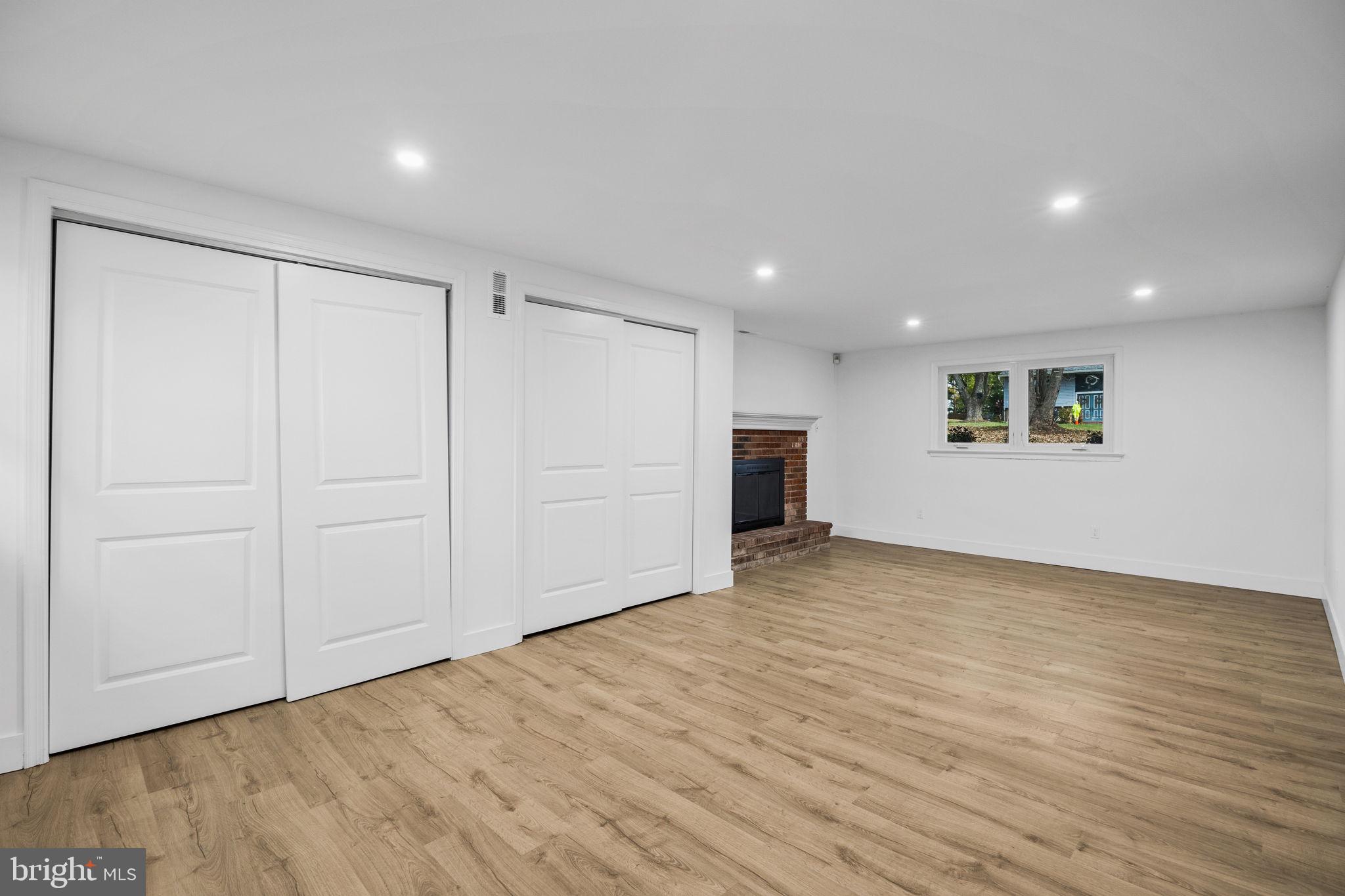 FOXVIEW ESTS - Residential