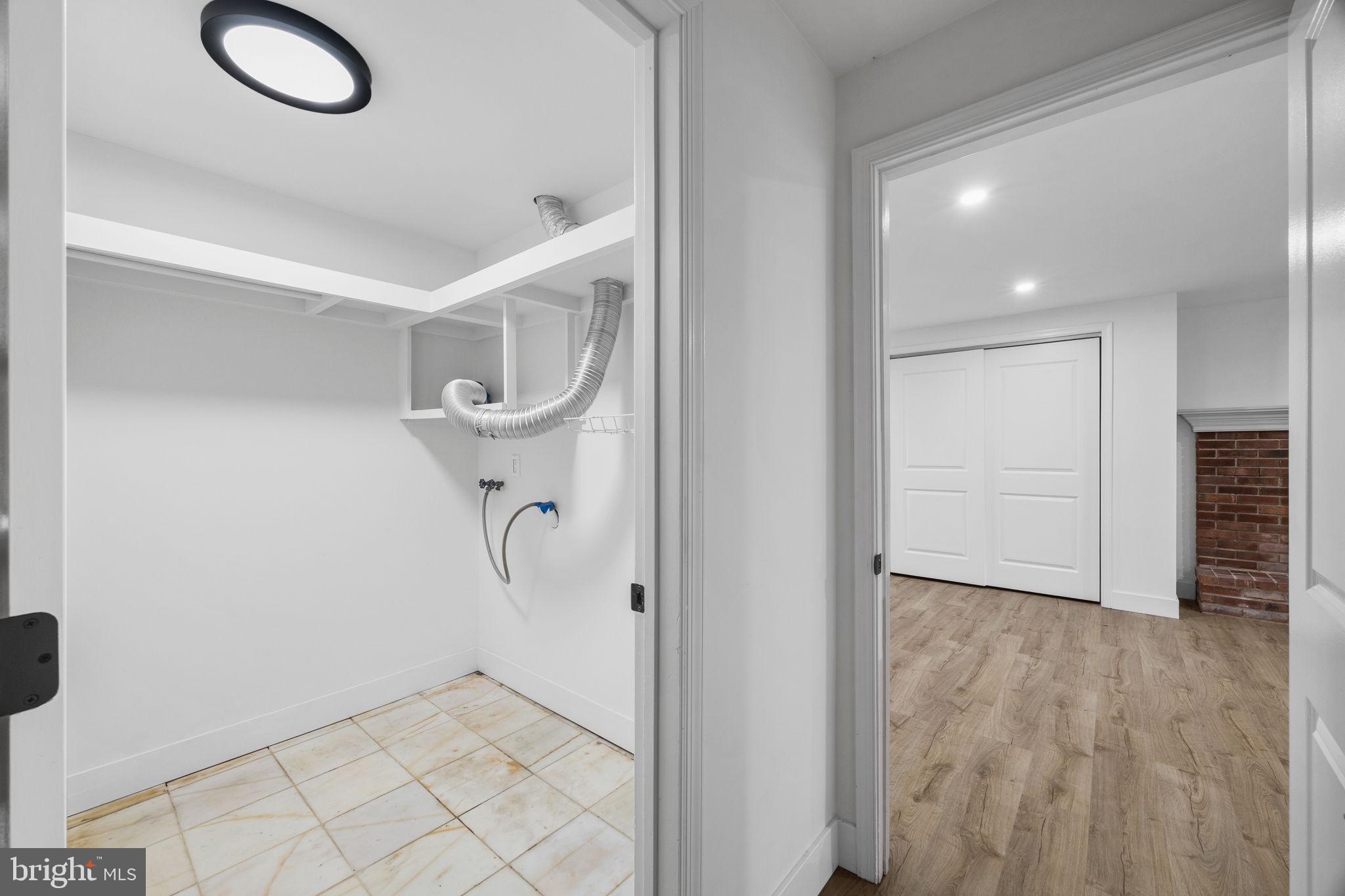 FOXVIEW ESTS - Residential