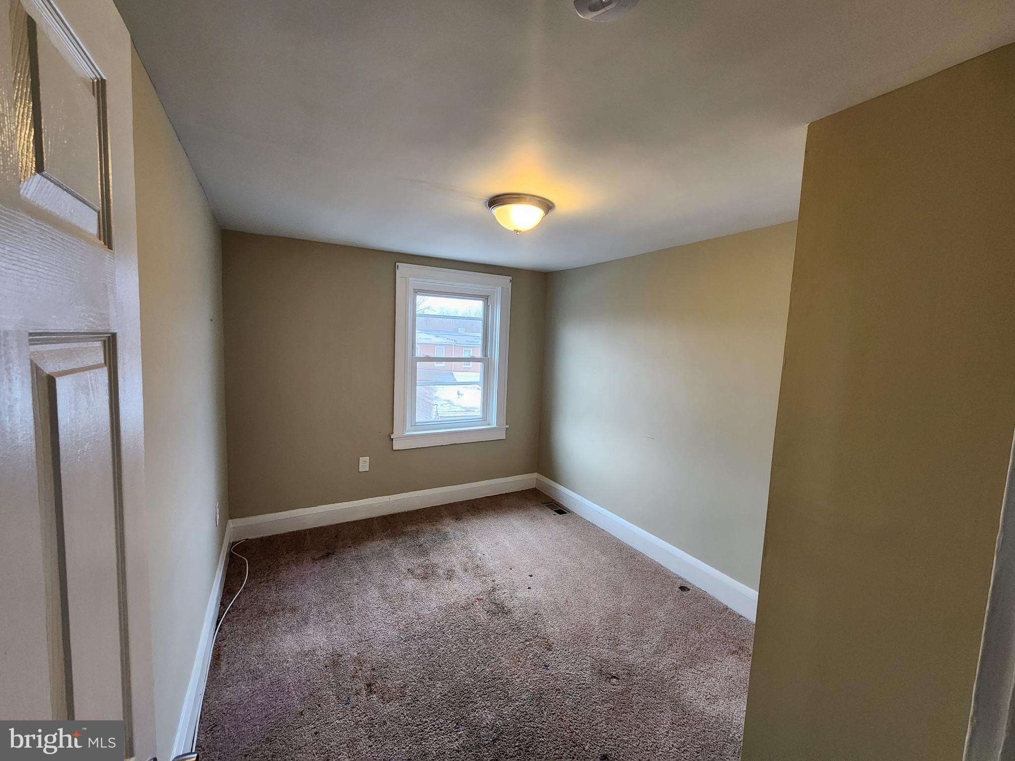 BELAIR-EDISON - Residential Lease