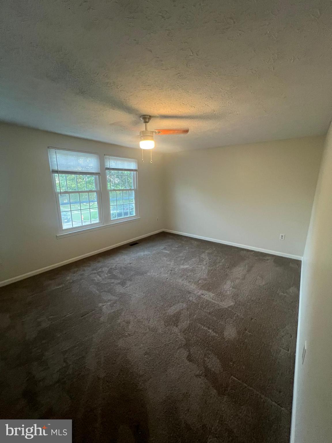 PARKVIEW TRAIL - Residential Lease