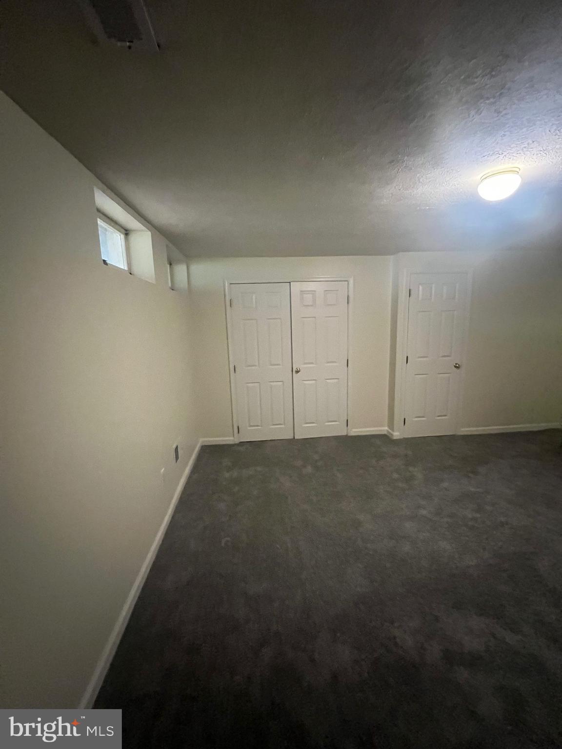 PARKVIEW TRAIL - Residential Lease