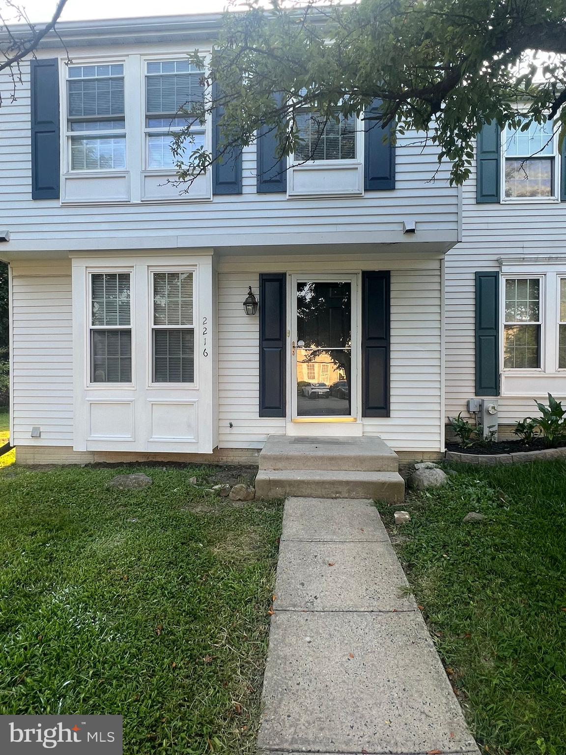 PARKVIEW TRAIL - Residential Lease