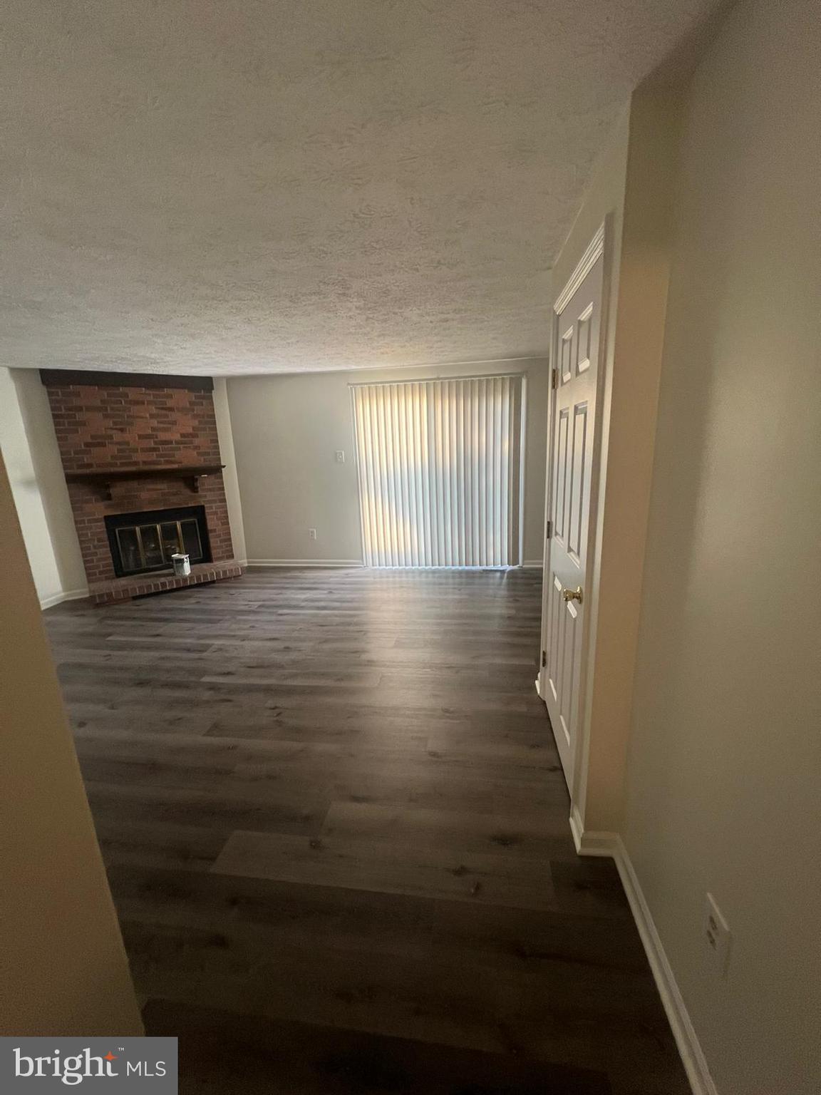 PARKVIEW TRAIL - Residential Lease