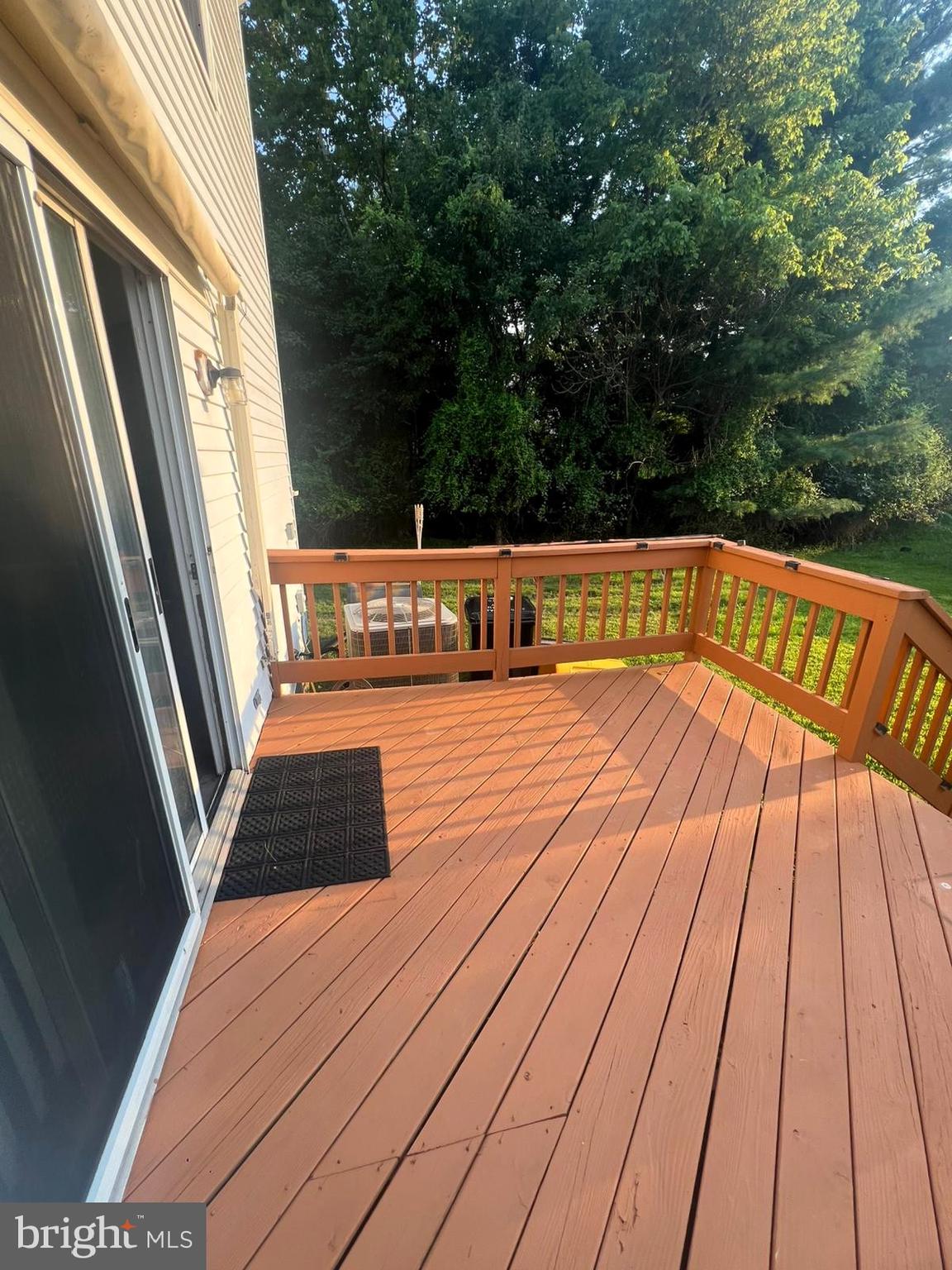 PARKVIEW TRAIL - Residential Lease