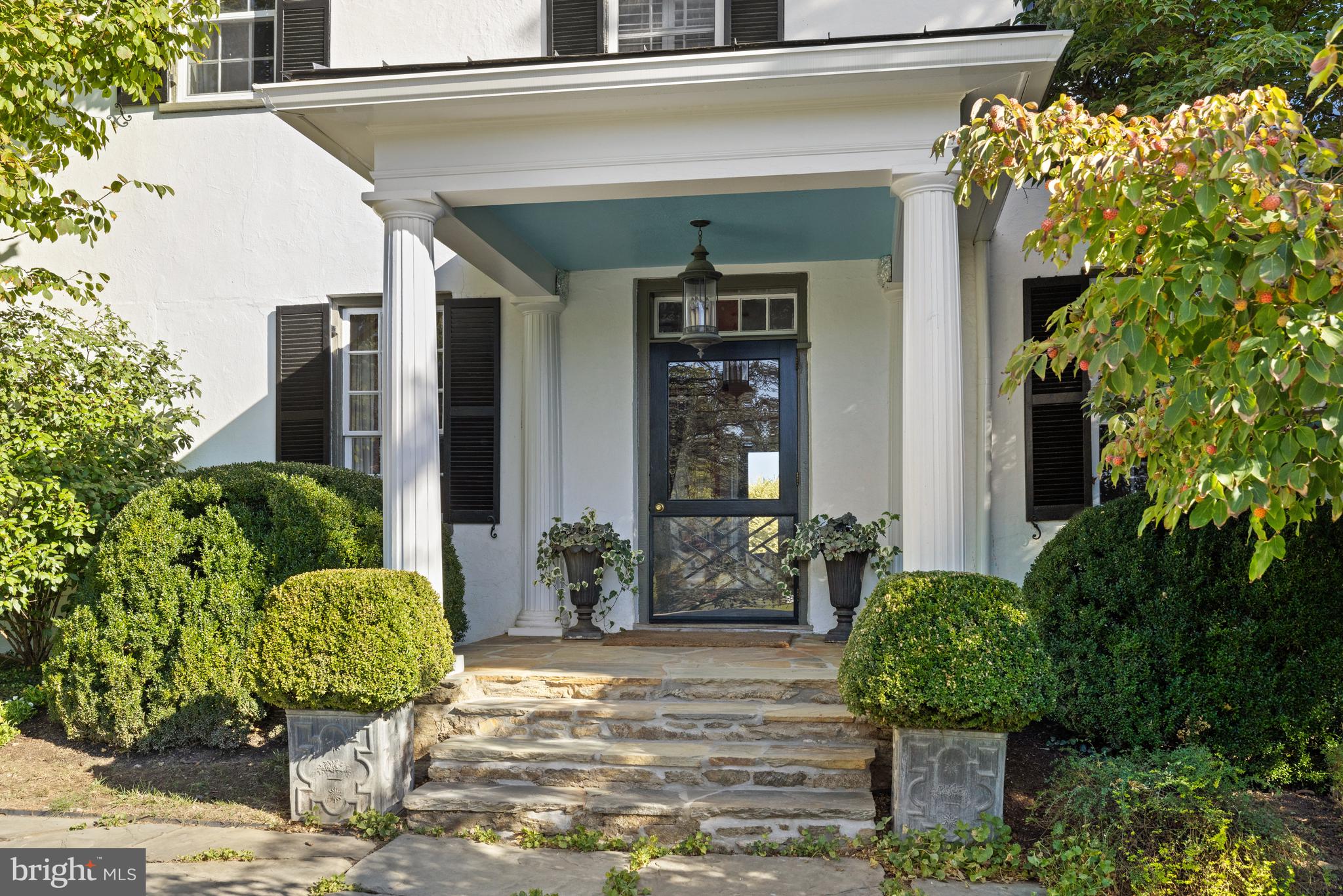 22857 CARTERS FARM LANE