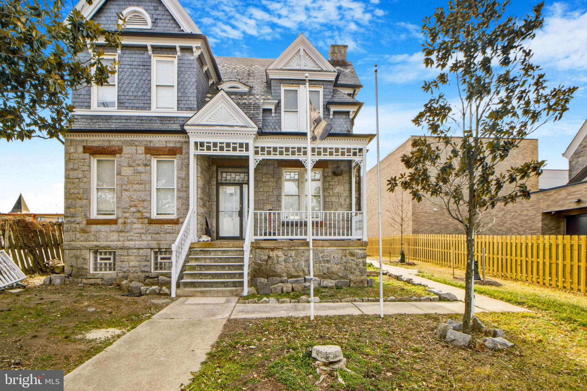 BROOKLYN - Residential