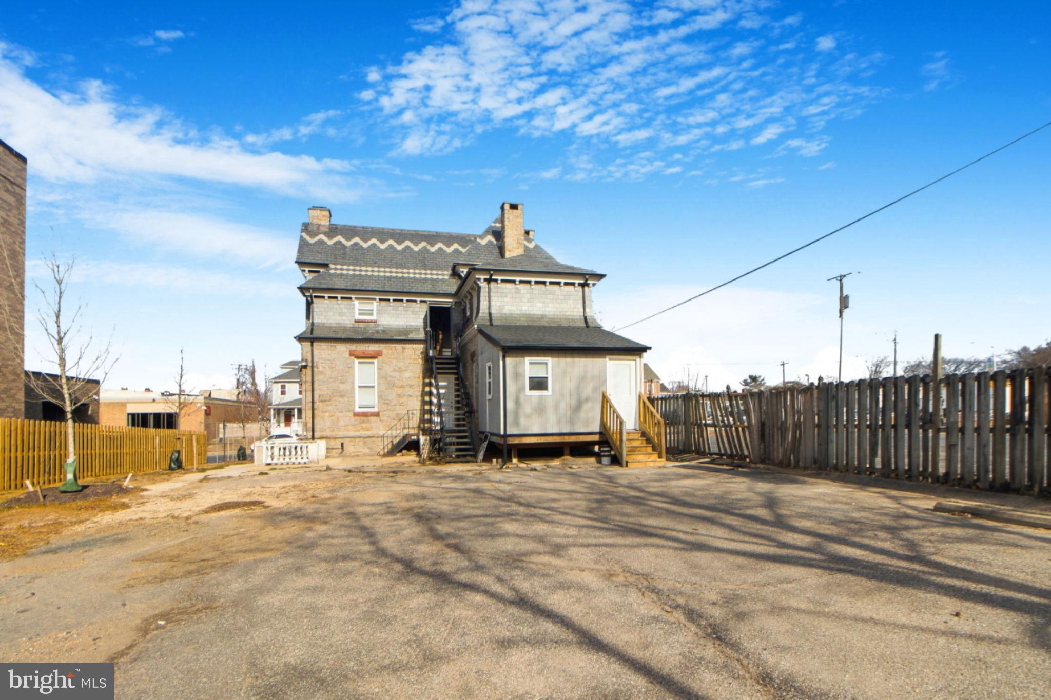 BROOKLYN - Residential