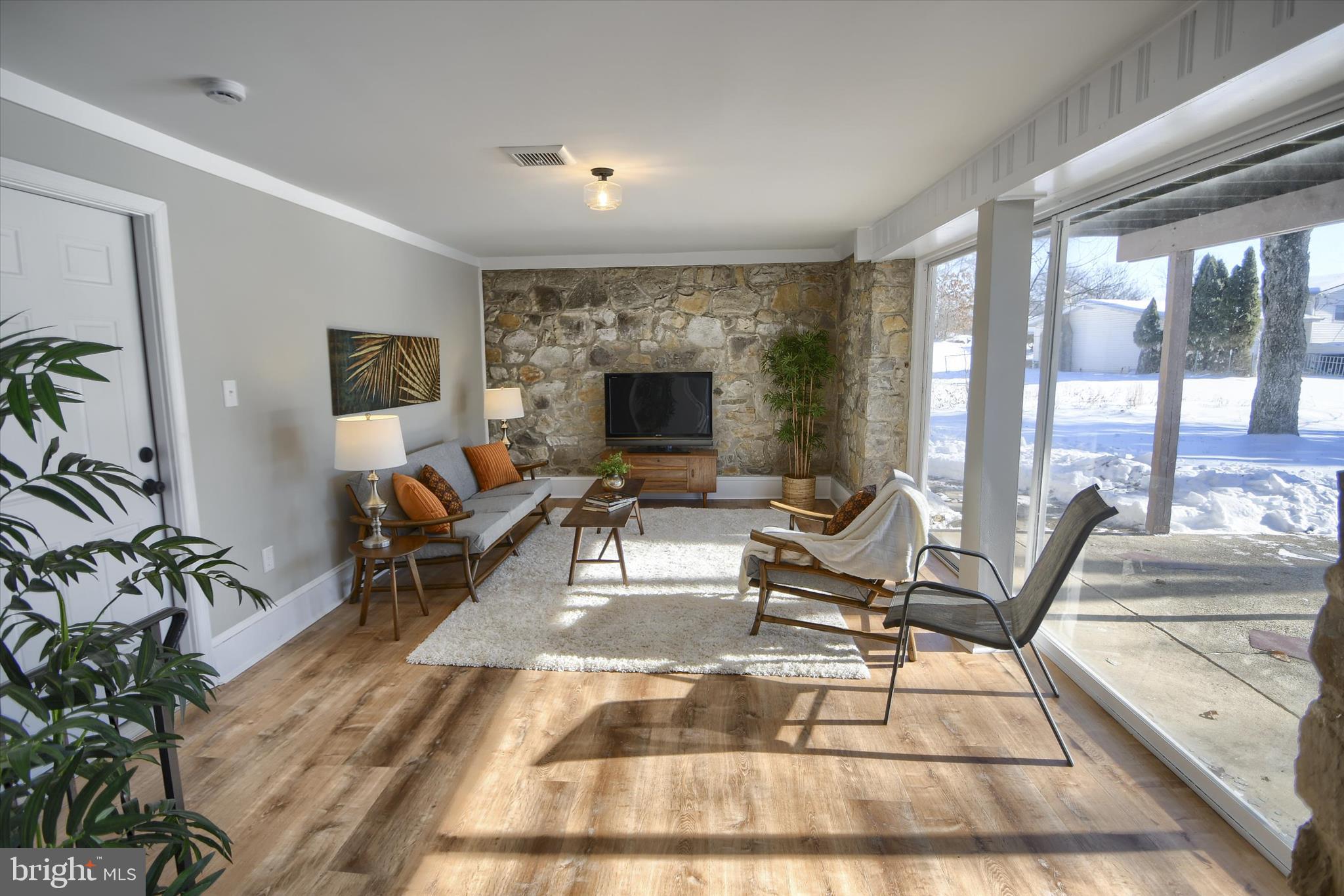 GULPH MILLS VIL - Residential