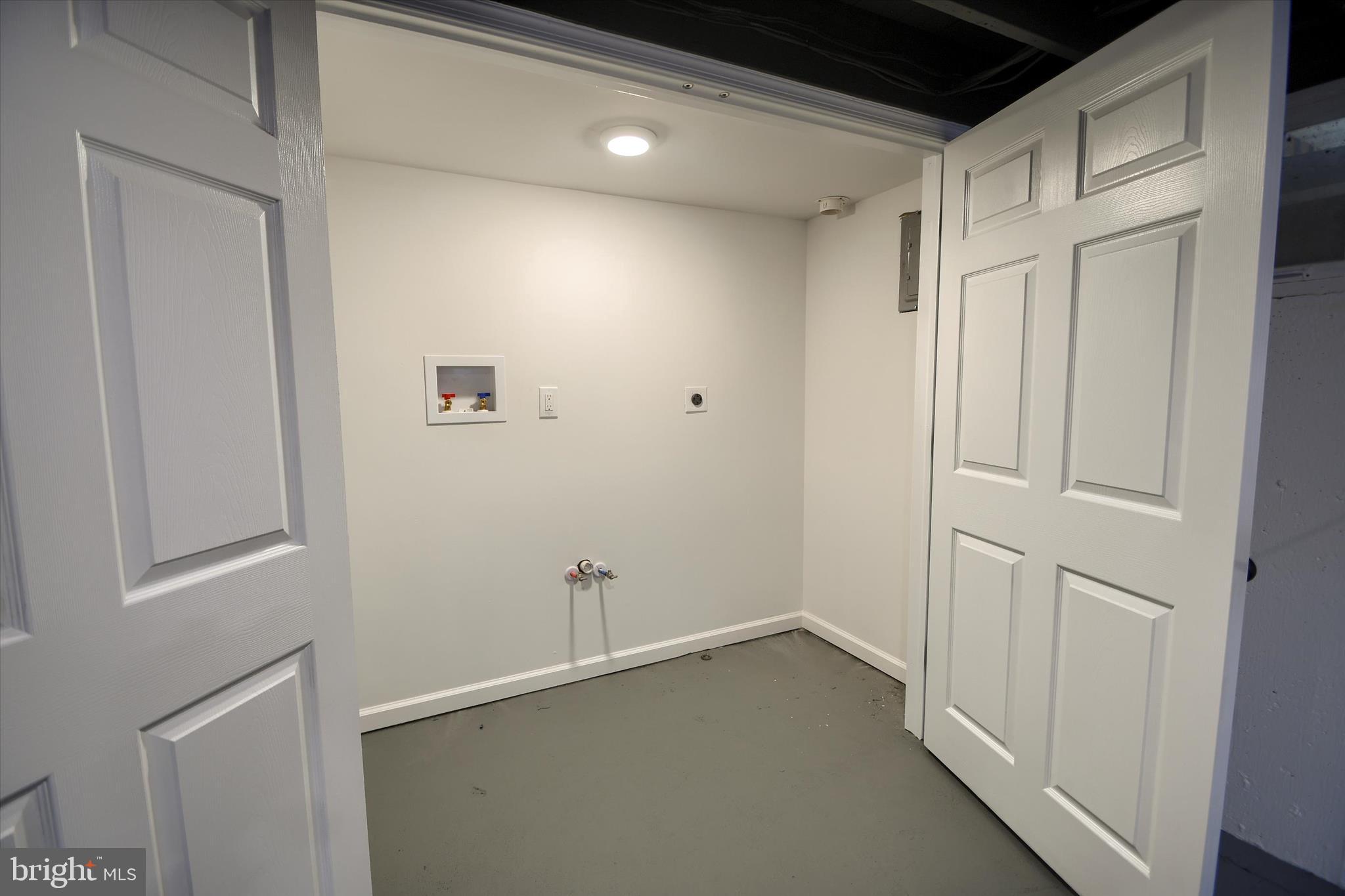 GULPH MILLS VIL - Residential