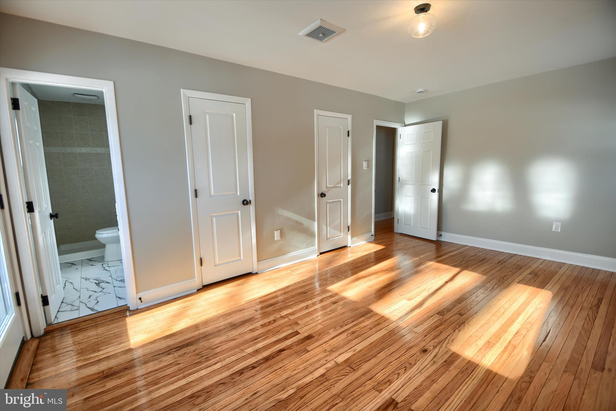 GULPH MILLS VIL - Residential