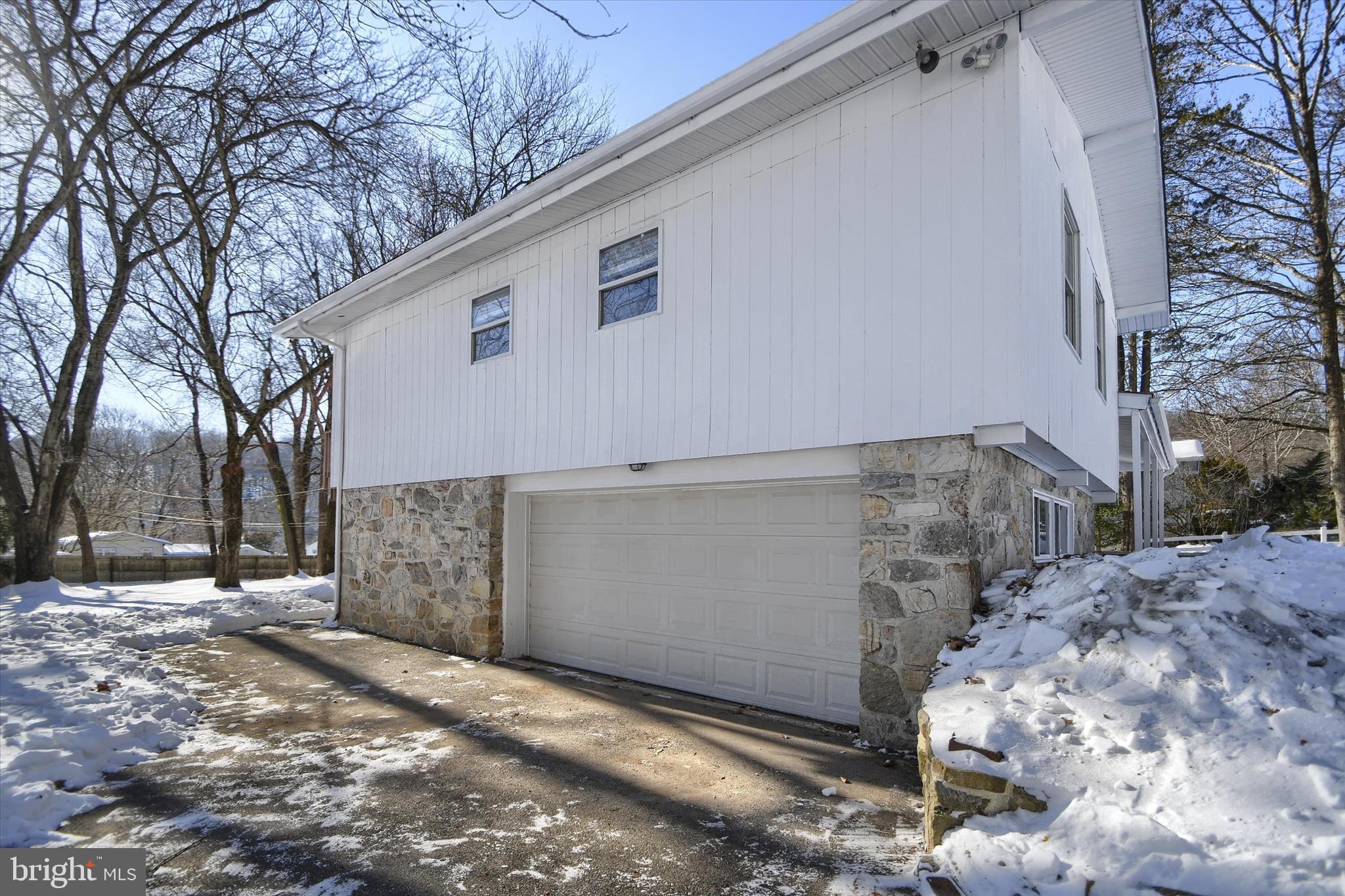 GULPH MILLS VIL - Residential