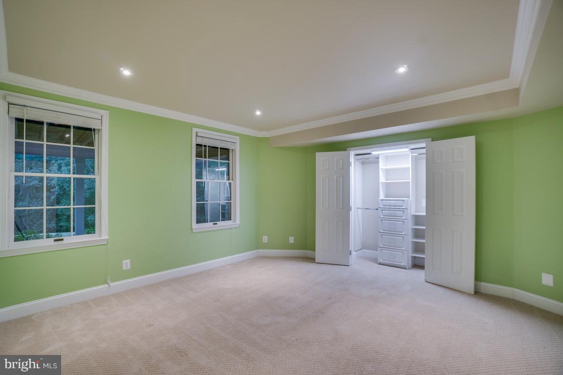 GREENHILLS FARM - Residential