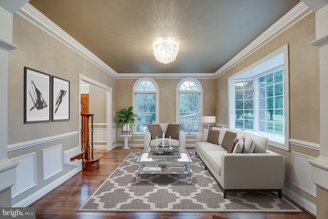 GREENHILLS FARM - Residential