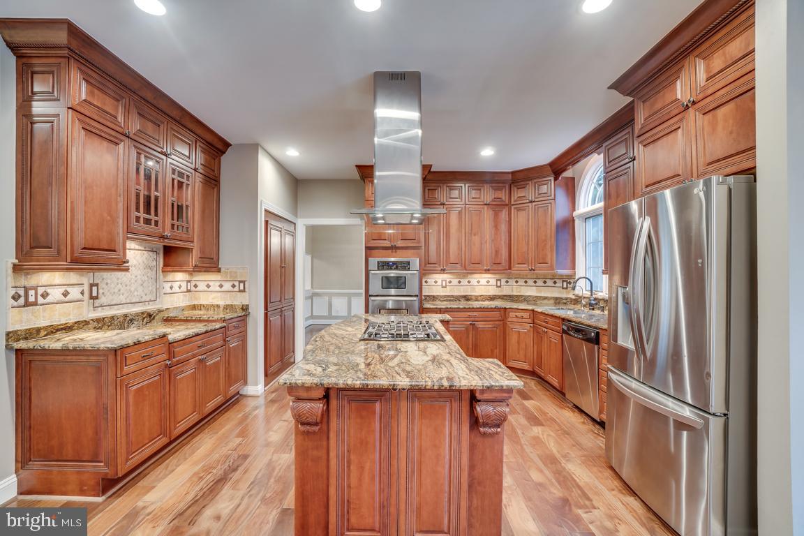 GREENHILLS FARM - Residential