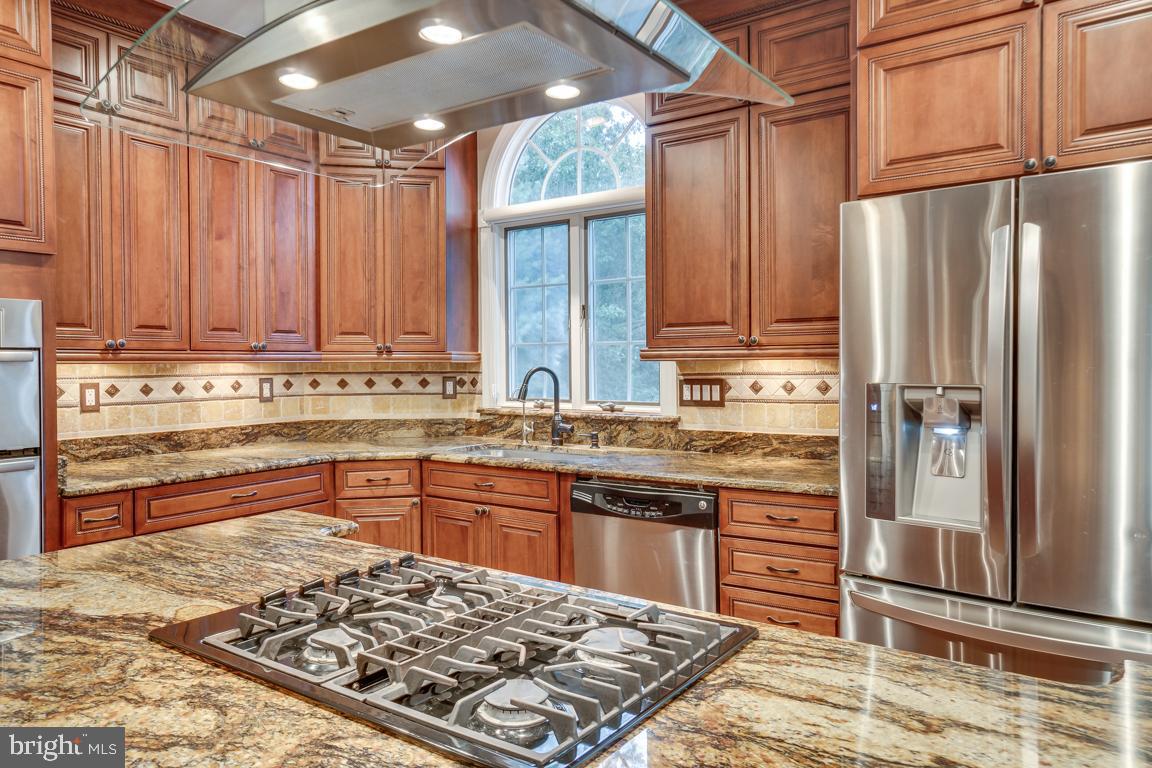 GREENHILLS FARM - Residential