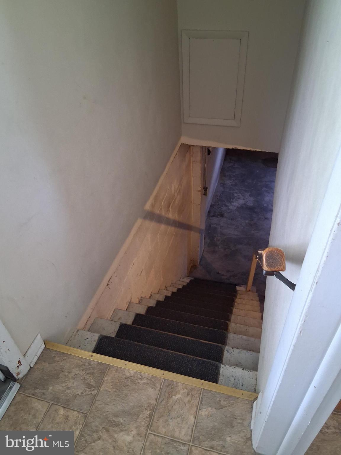 GLENDA CREST - Residential