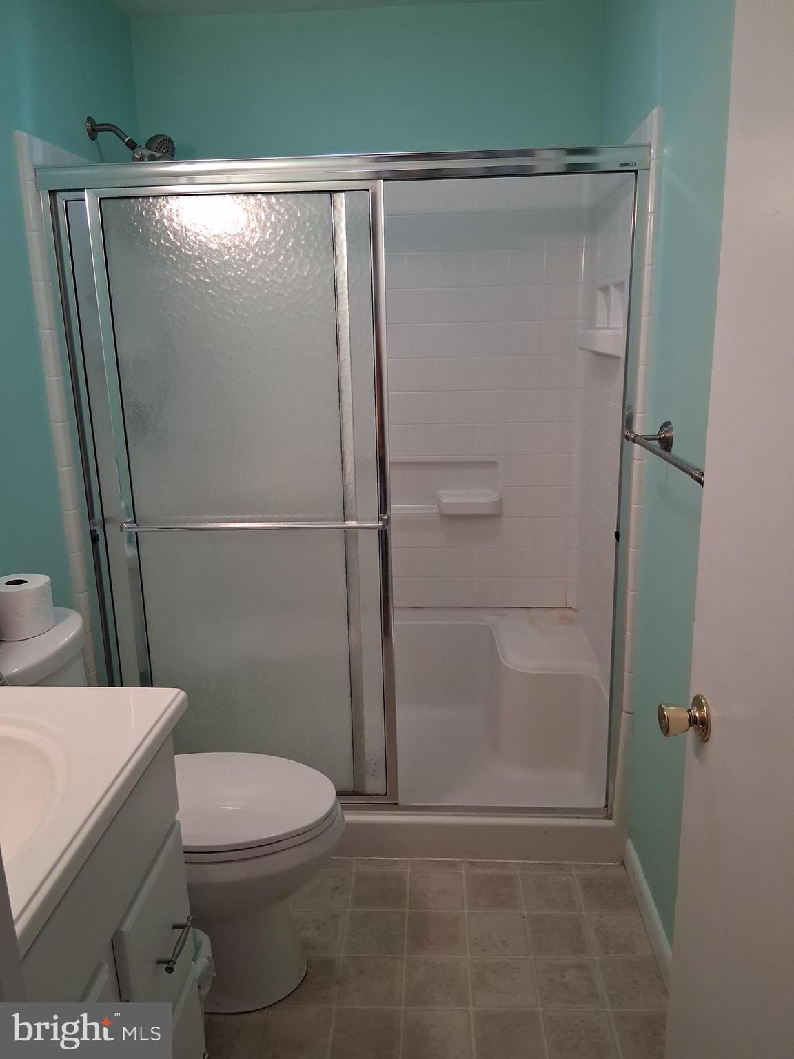 GLENDA CREST - Residential